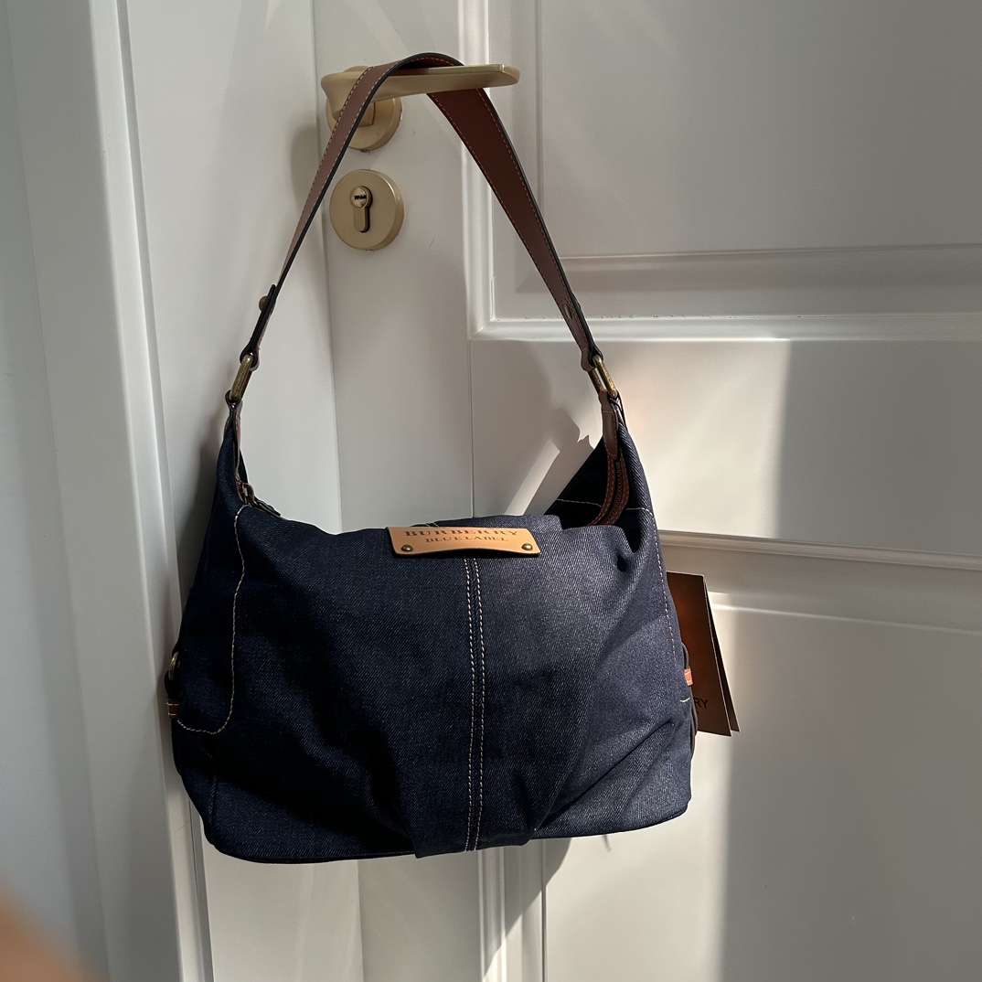 Burberry Vintage Denim Shopping Tote featuring an oversized Equestrian - Comprehensive