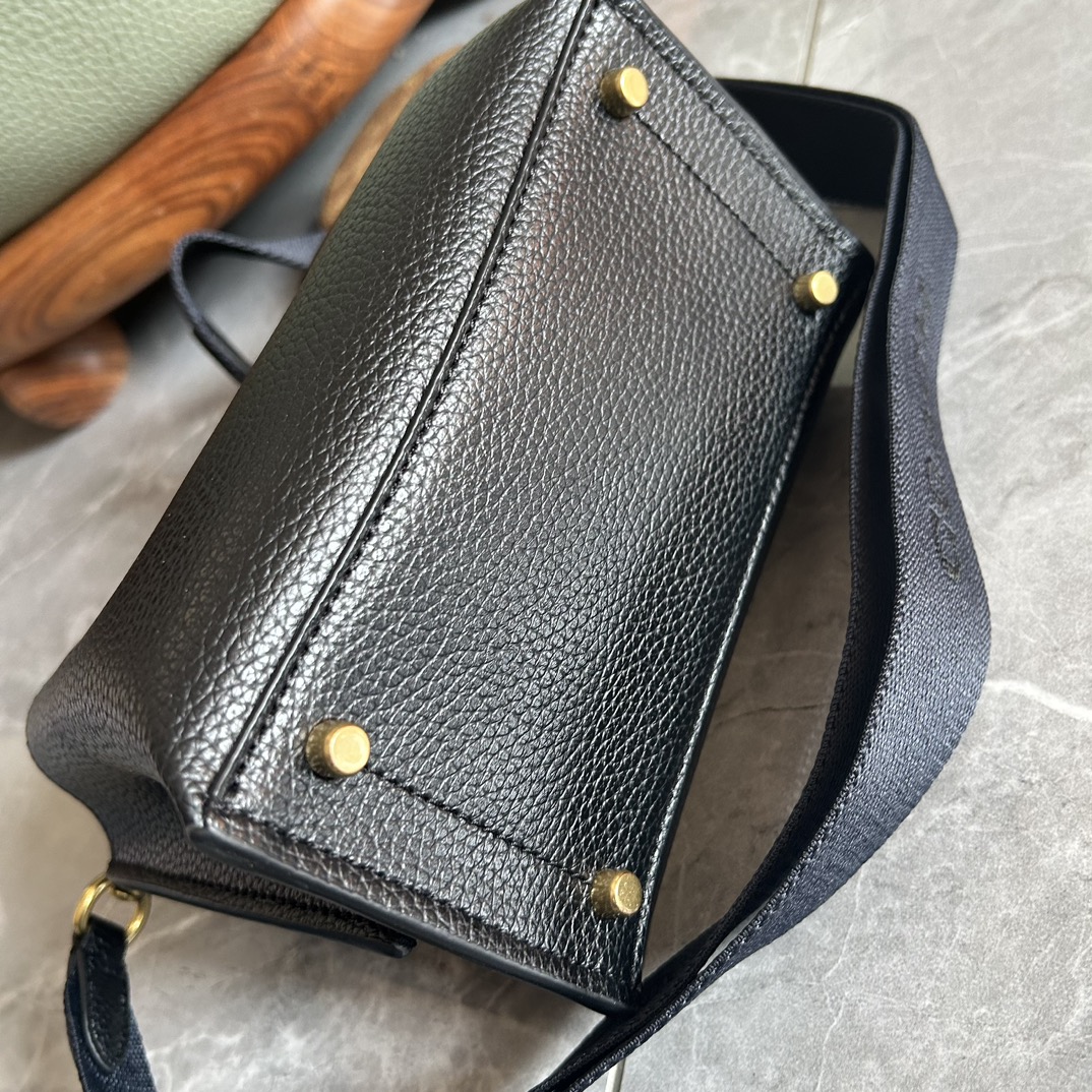 COACH/蔻驰新款女士托特包 6