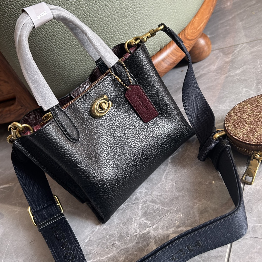 COACH/蔻驰新款女士托特包 2