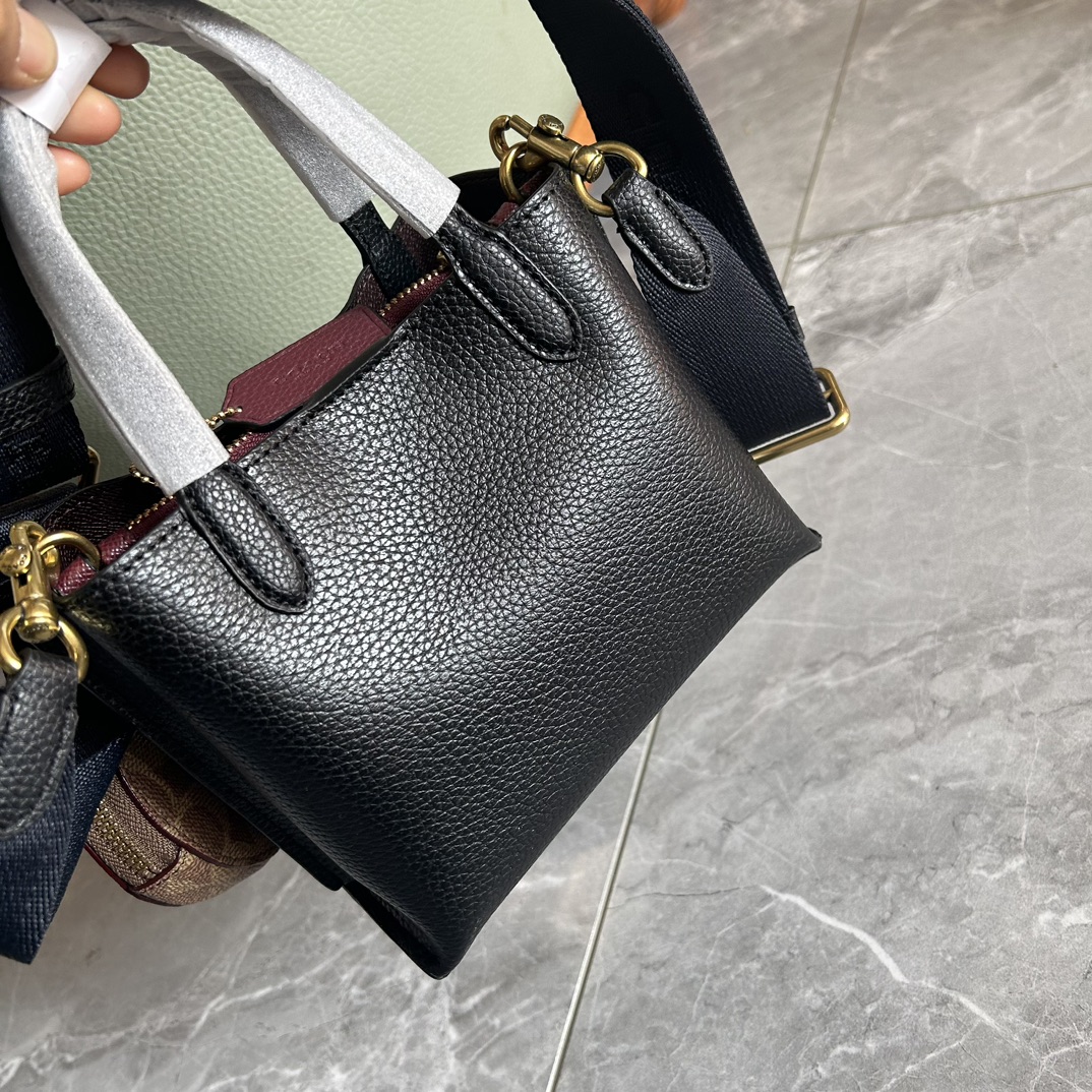COACH/蔻驰新款女士托特包 9