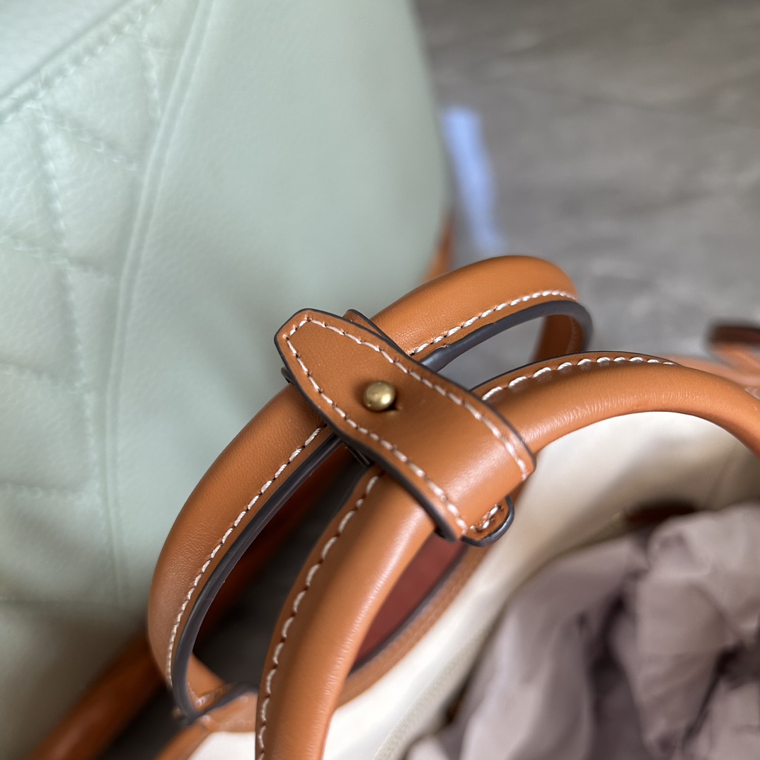 Miu Miu Fall/Winter Crescent Tote Bag - Bag 3