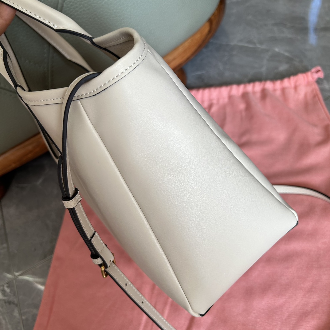 Designed with a clean, structured silhouette, this piece pairs refined a - Lifestyle 8