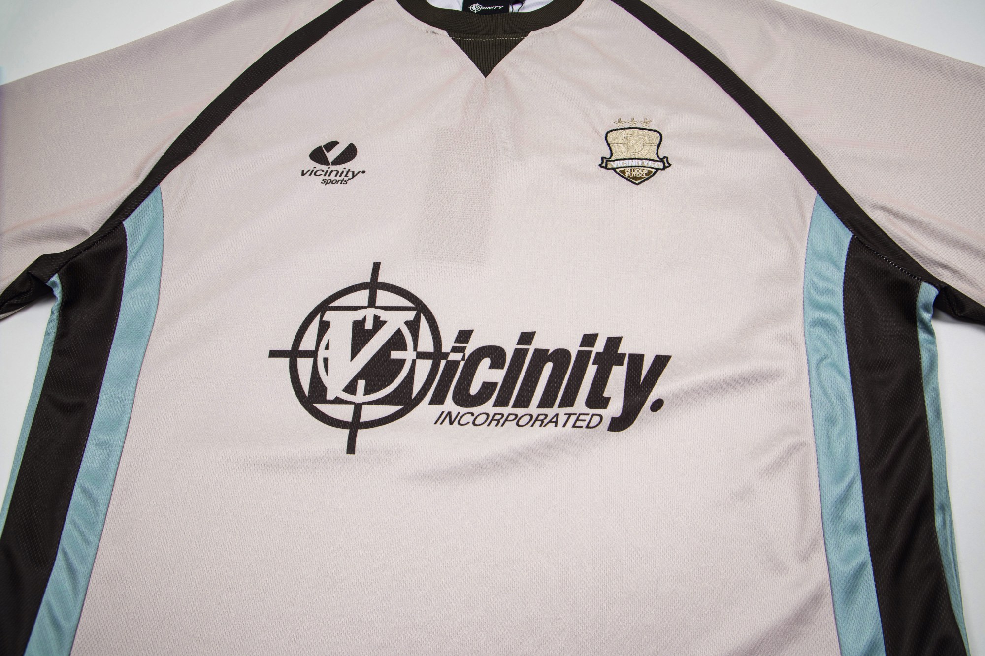 Y01
P55 VICINITY街头潮牌插肩袖球衣 LOGO印花定制螺纹 整件绣花和印花设计 非常耗时耗力 全网独家款
尺码：S-XL
颜色：灰色 白色 绿色

​