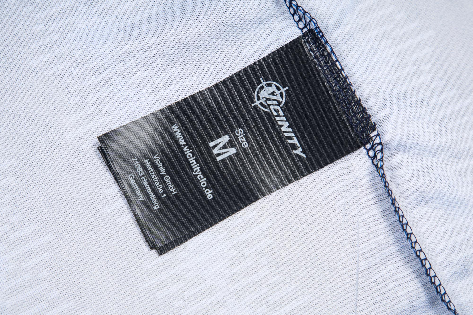 Y10
P55 VICINITY街头潮牌插肩袖球衣 LOGO印花定制螺纹 整件绣花和印花设计 非常耗时耗力 全网独家款
尺码：S-XL
颜色：图片色

​