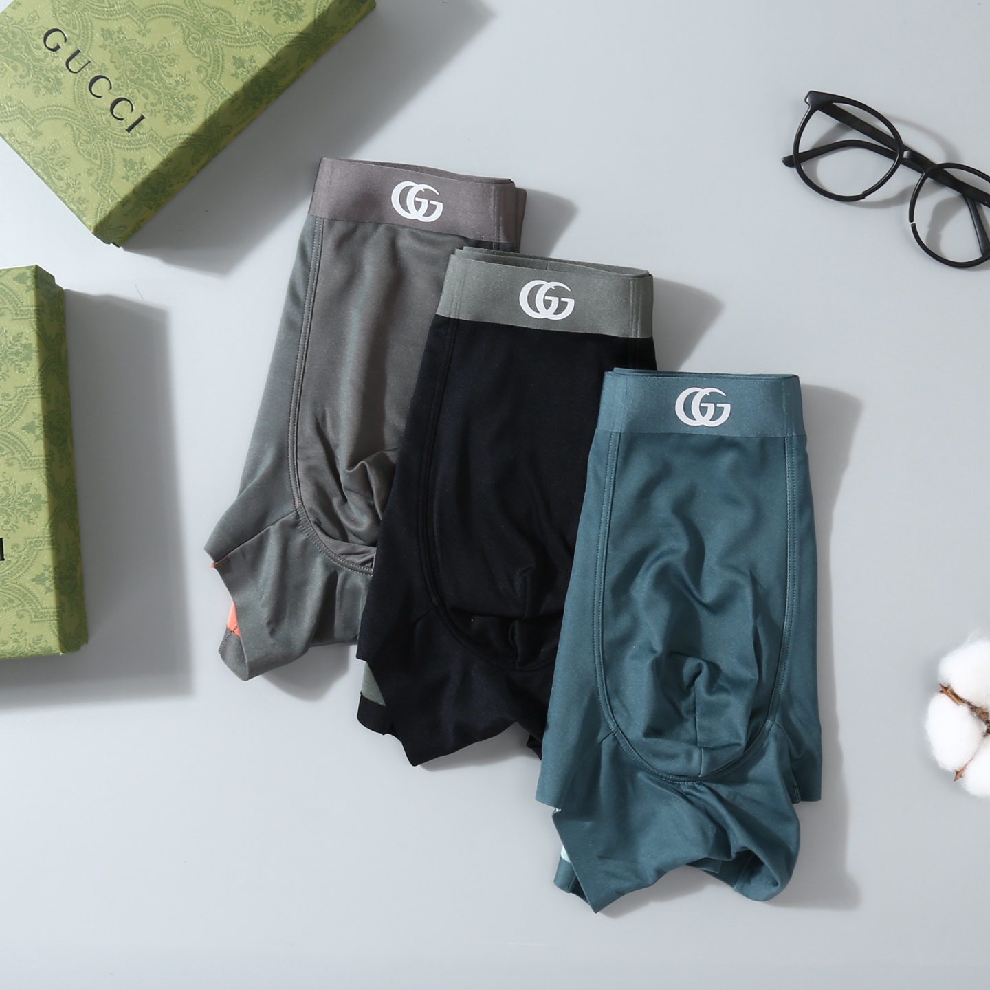  GUCCI 古驰 高级双面灵感100支莫代尔，原单品质，无缝切割工艺 科学配 52%莫代尔+30%锦纶