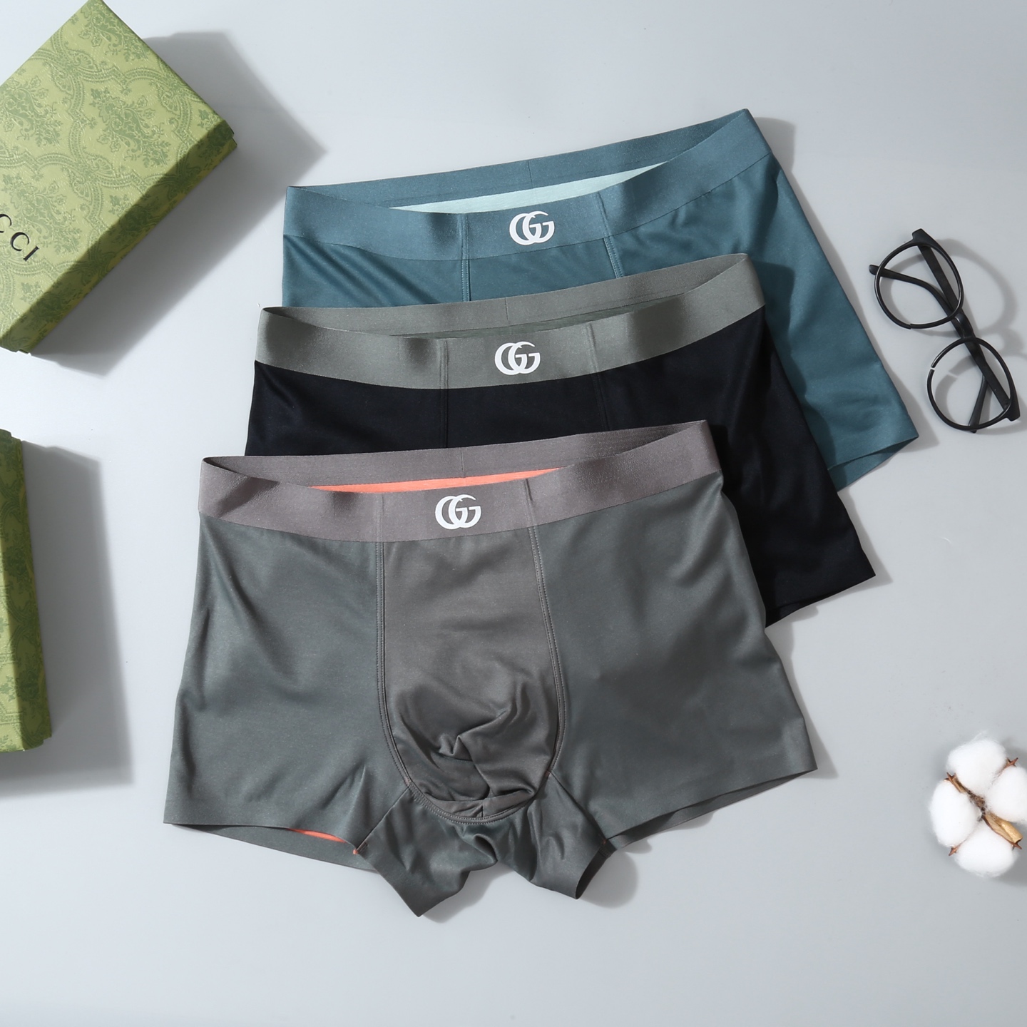  GUCCI 古驰 高级双面灵感100支莫代尔，原单品质，无缝切割工艺 科学配 52%莫代尔+30%锦纶