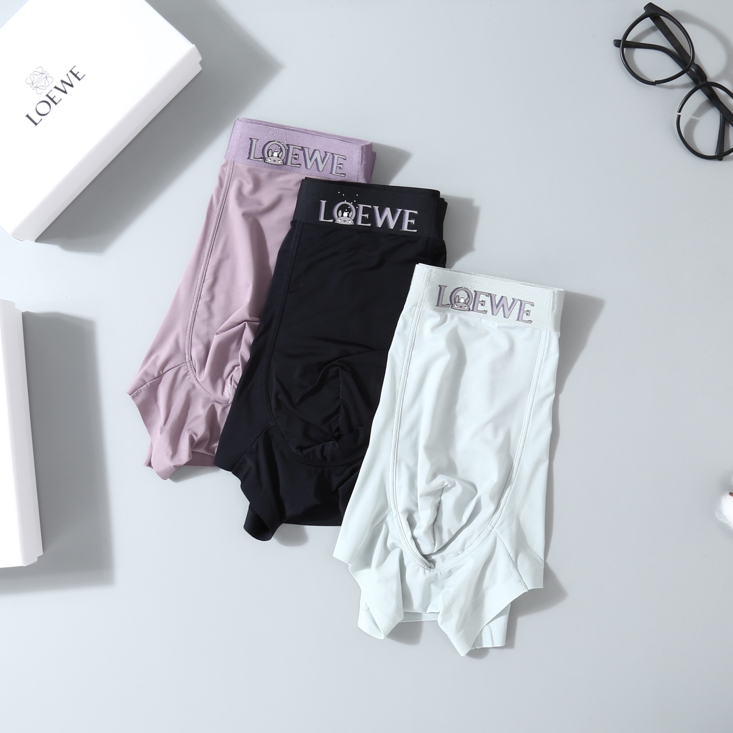  Loewe 罗意威！原单品质！精品盒装男士内裤！外贸国外订单，高品质，锦纶冰丝无痕切割工艺 科学配 8
