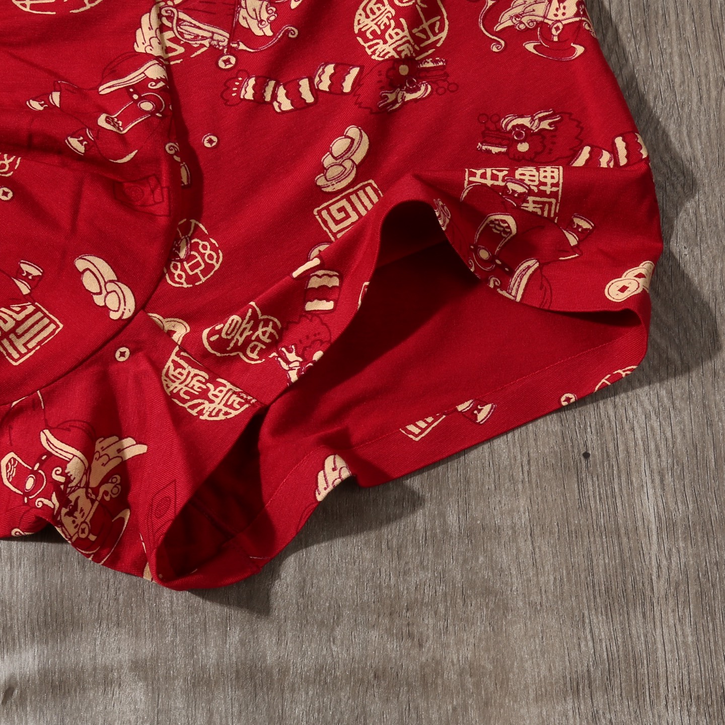 新品！（本命鸿运红裤）CALVIN KLEIN CK凯文克莱 原单品质！潮流奢品 ！轻薄透气设计，精品盒