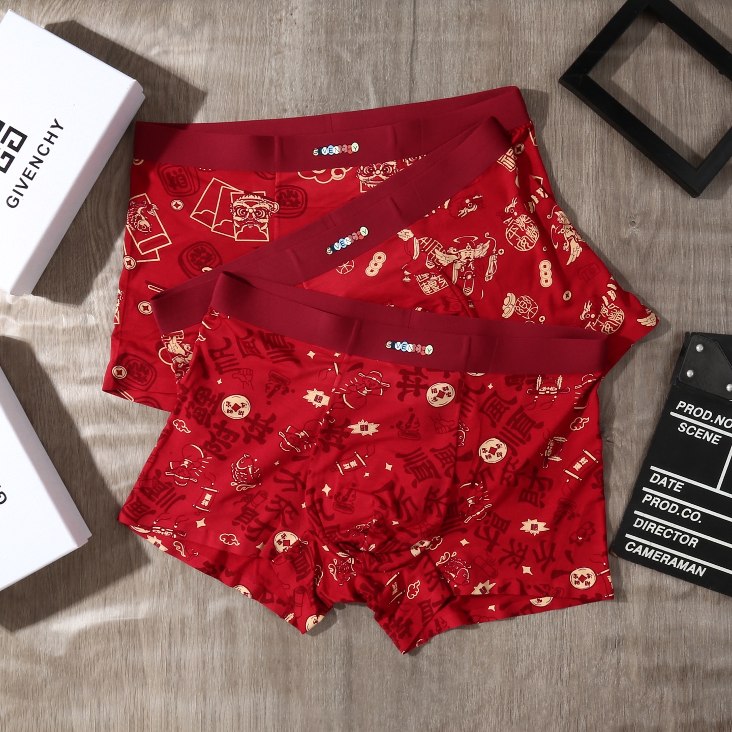 新品！（本命鸿运红裤）纪梵希 GIVENCHY 原单品质！潮流奢品 ！轻薄透气设计，精品盒装男士内裤！外