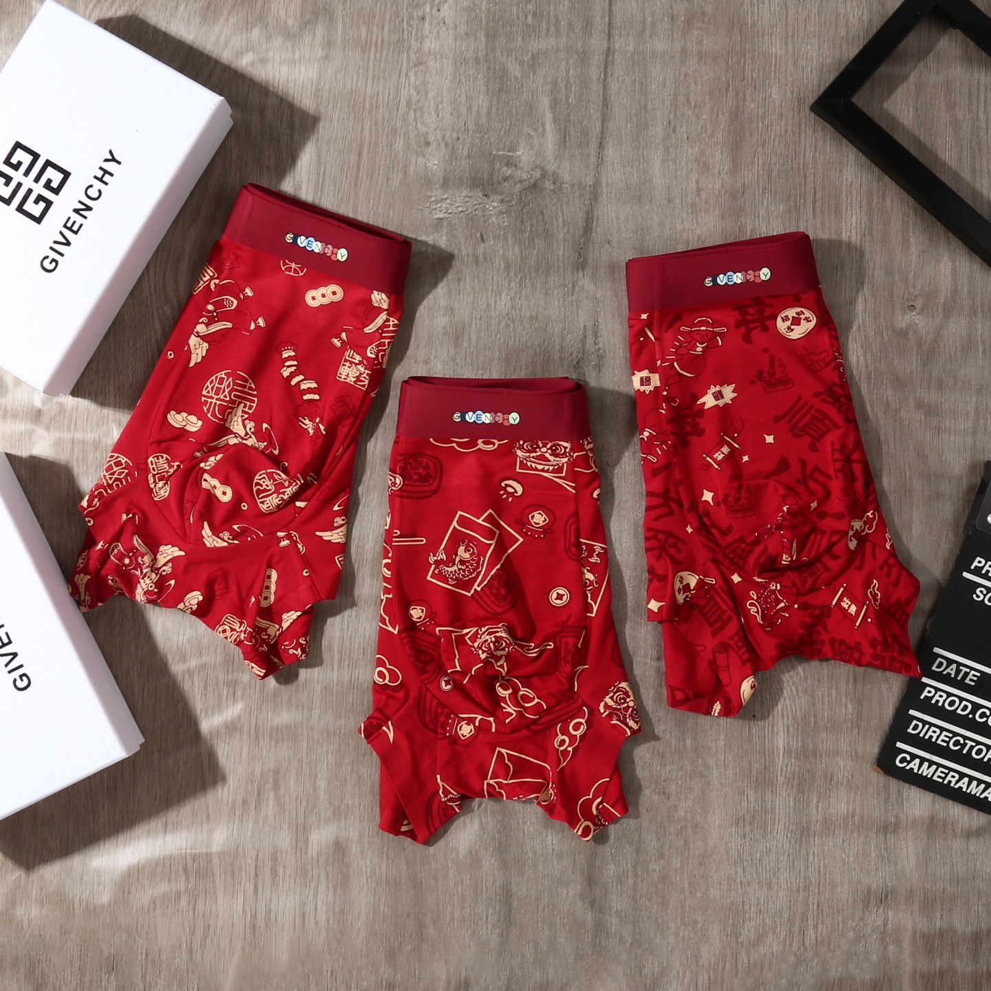 新品！（本命鸿运红裤）纪梵希 GIVENCHY 原单品质！潮流奢品 ！轻薄透气设计，精品盒装男士内裤！外