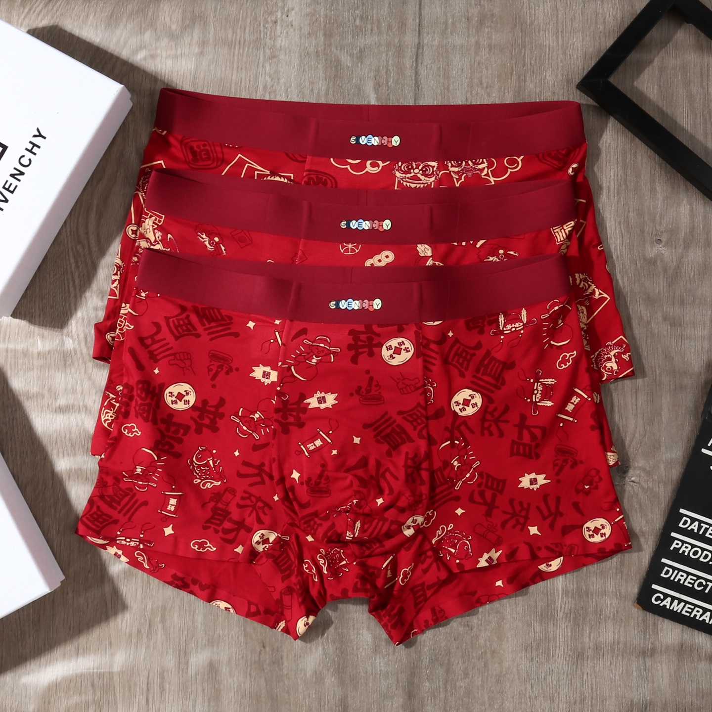 新品！（本命鸿运红裤）纪梵希 GIVENCHY 原单品质！潮流奢品 ！轻薄透气设计，精品盒装男士内裤！外