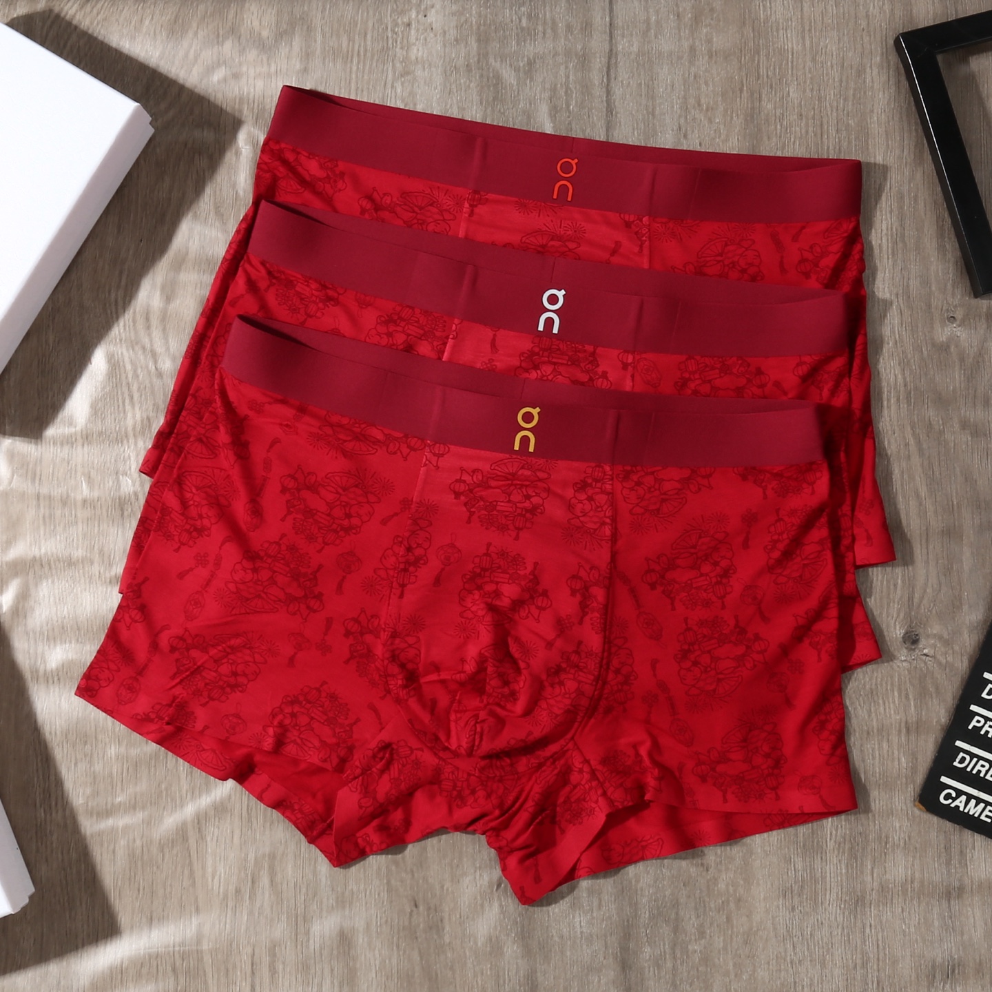新品！（本命鸿运红裤）On昂跑Cloudtilt！原单品质！潮流奢品 ！轻薄透气设计，精品盒装男士内裤！