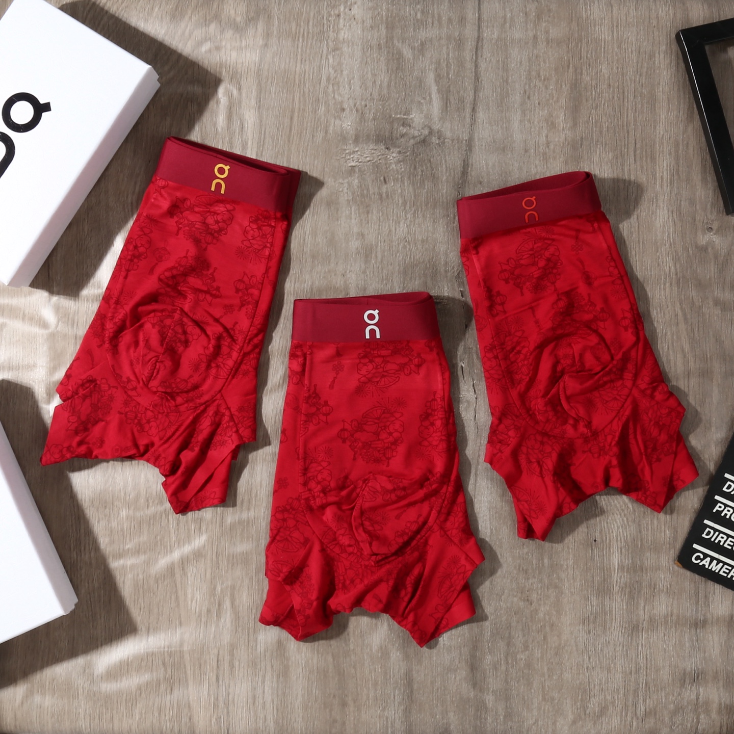 新品！（本命鸿运红裤）On昂跑Cloudtilt！原单品质！潮流奢品 ！轻薄透气设计，精品盒装男士内裤！
