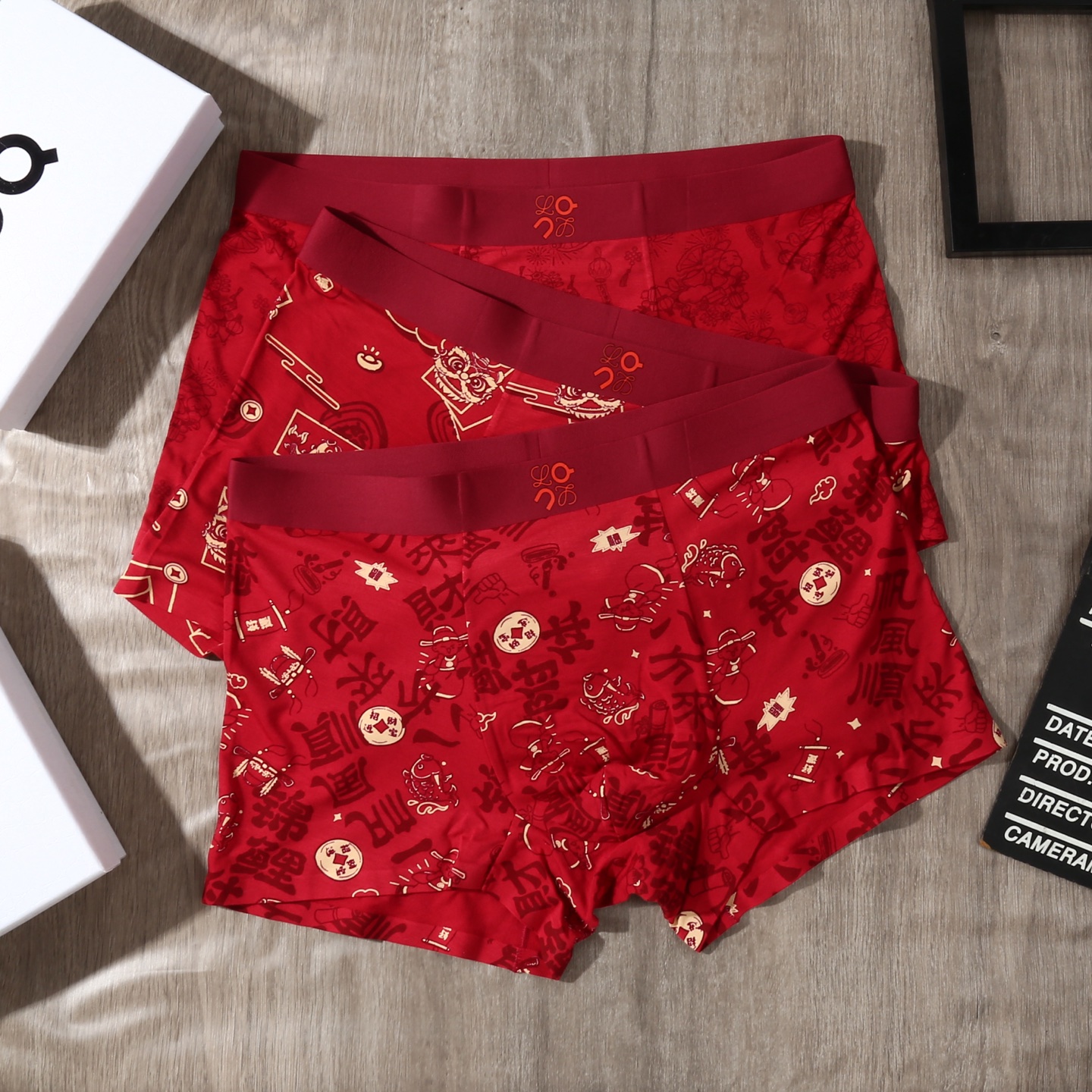 新品！（本命鸿运红裤）On昂跑Cloudtilt！原单品质！潮流奢品 ！轻薄透气设计，精品盒装男士内裤！