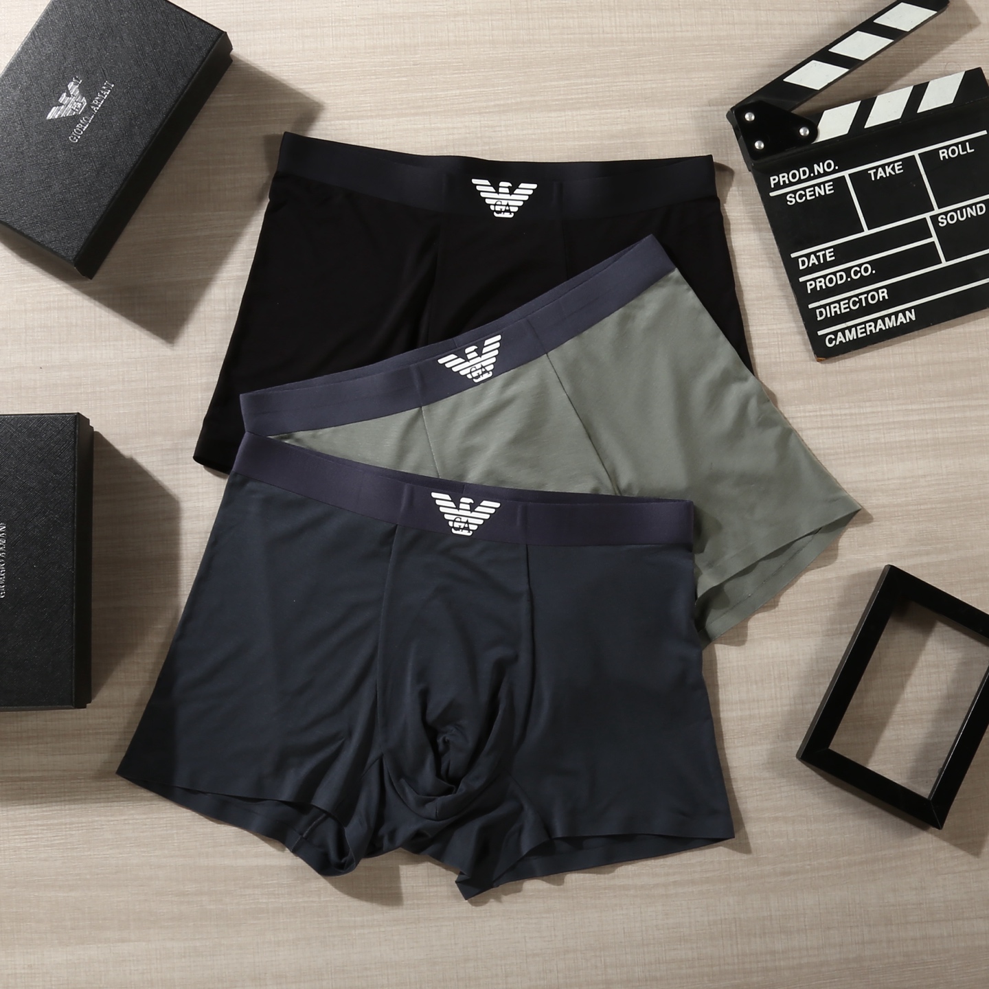 新品！（立体硅胶）ARMANI 阿玛尼！原单品质！潮流奢品 ！轻薄透气设计，精品盒装男士内裤！外贸国外订