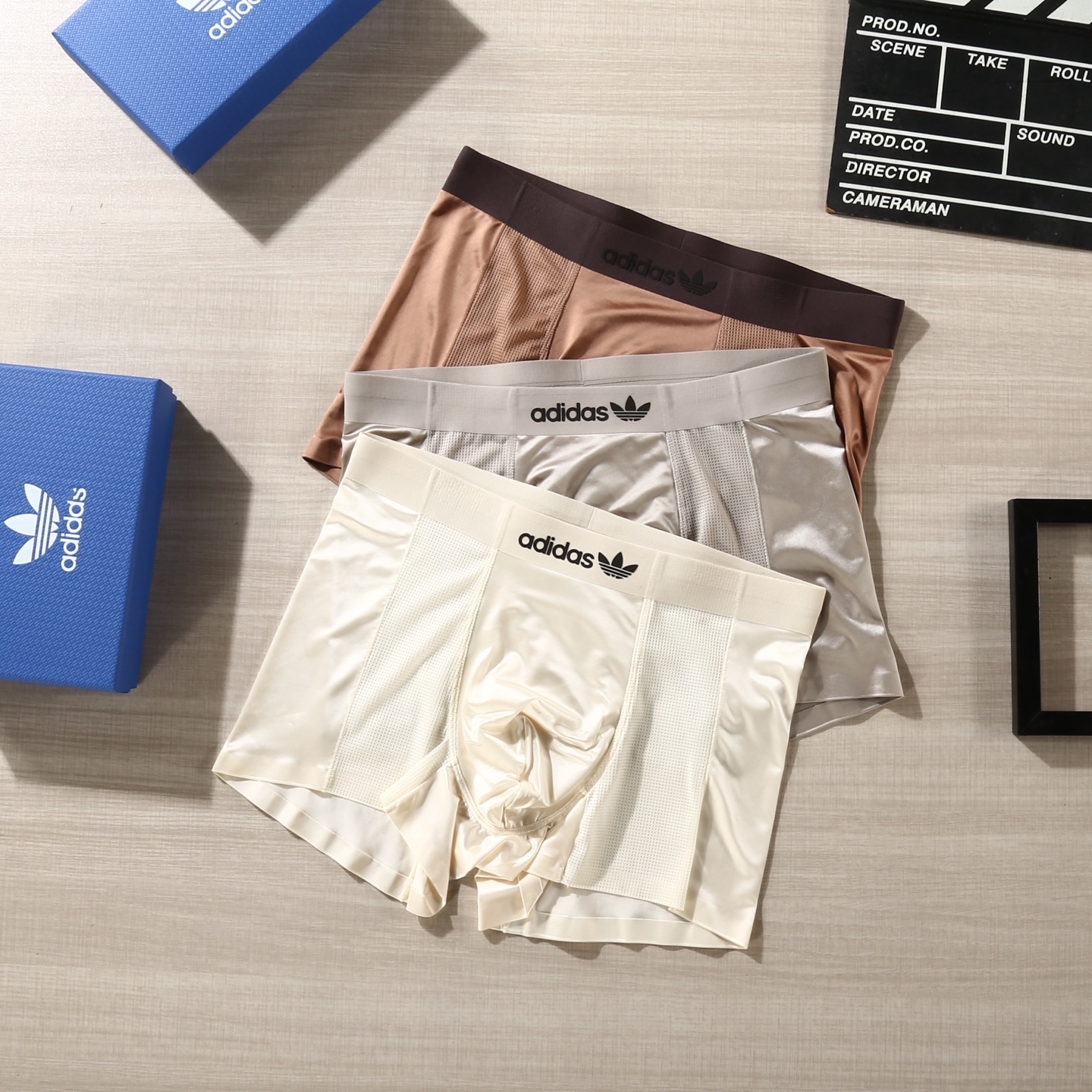 新品！（立体硅胶）adidas 阿迪达斯！原单品质！潮流奢品 ！轻薄透气设计，精品盒装男士内裤！外贸国外