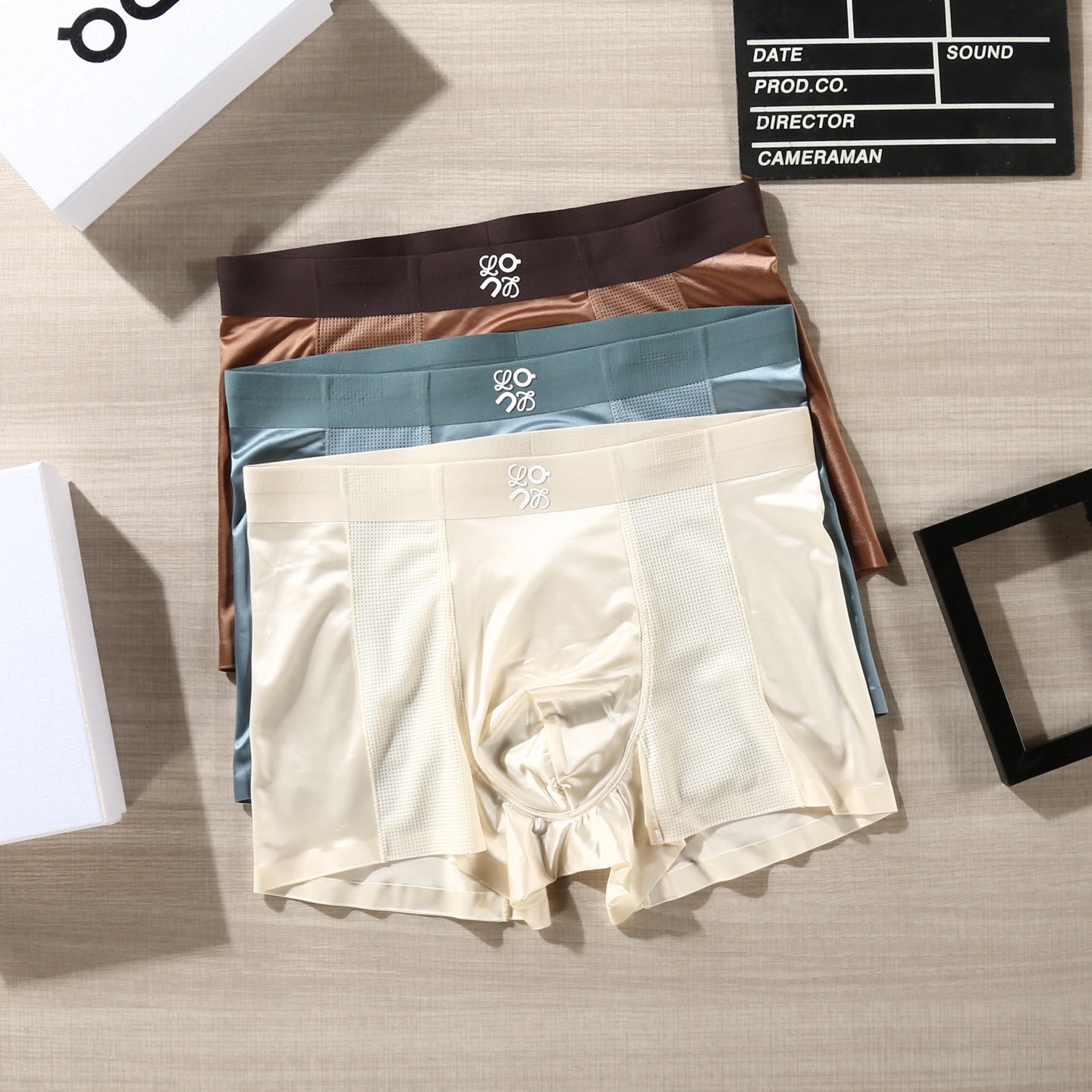 新品！（立体硅胶）On昂跑Cloudtilt！原单品质！潮流奢品 ！轻薄透气设计，精品盒装男士内裤！外贸