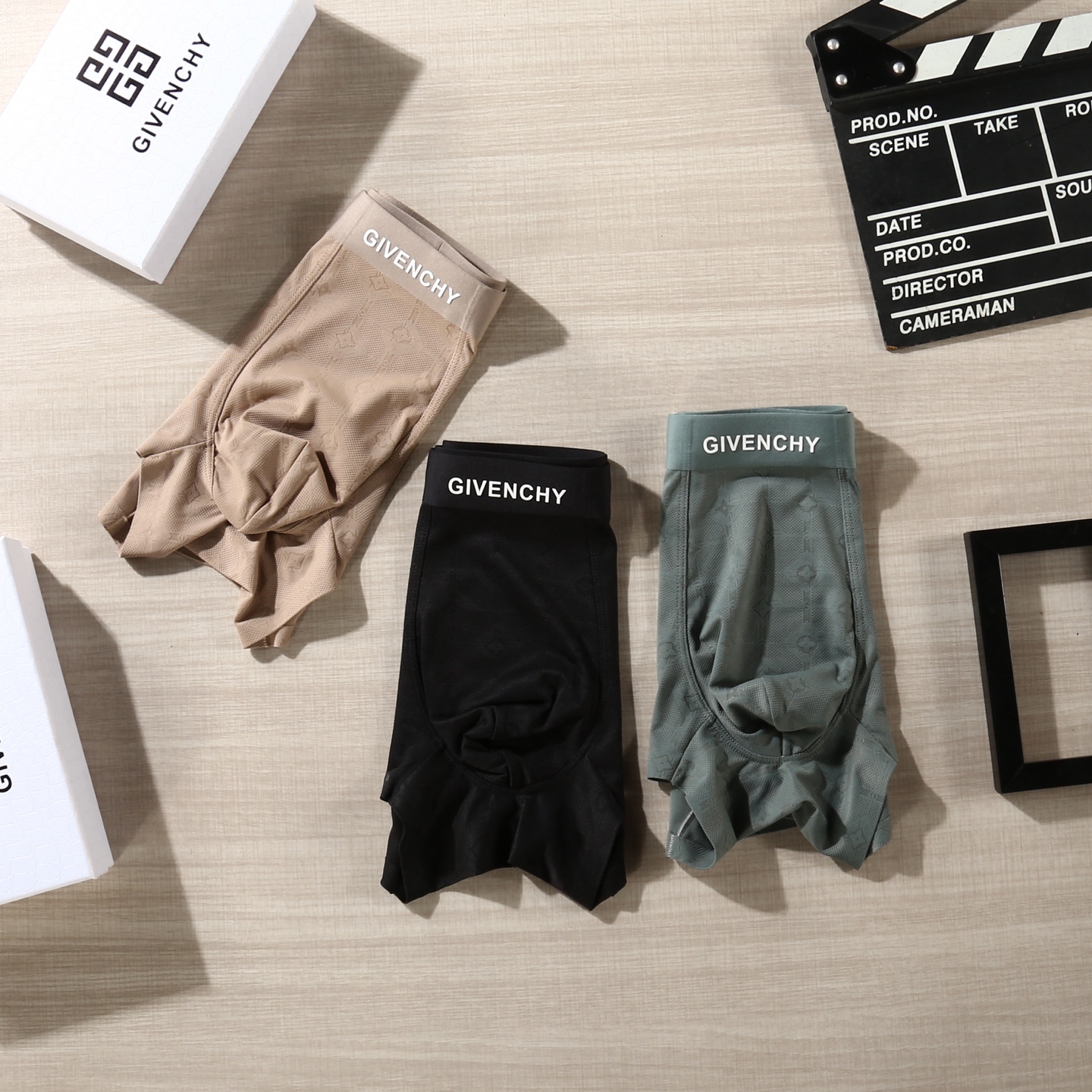 新品！（立体硅胶）GIVENCHY纪梵希！原单品质！潮流奢品 ！轻薄透气设计，精品盒装男士内裤！外贸国外