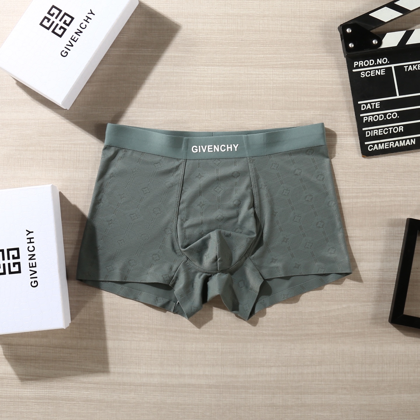 新品！（立体硅胶）GIVENCHY纪梵希！原单品质！潮流奢品 ！轻薄透气设计，精品盒装男士内裤！外贸国外