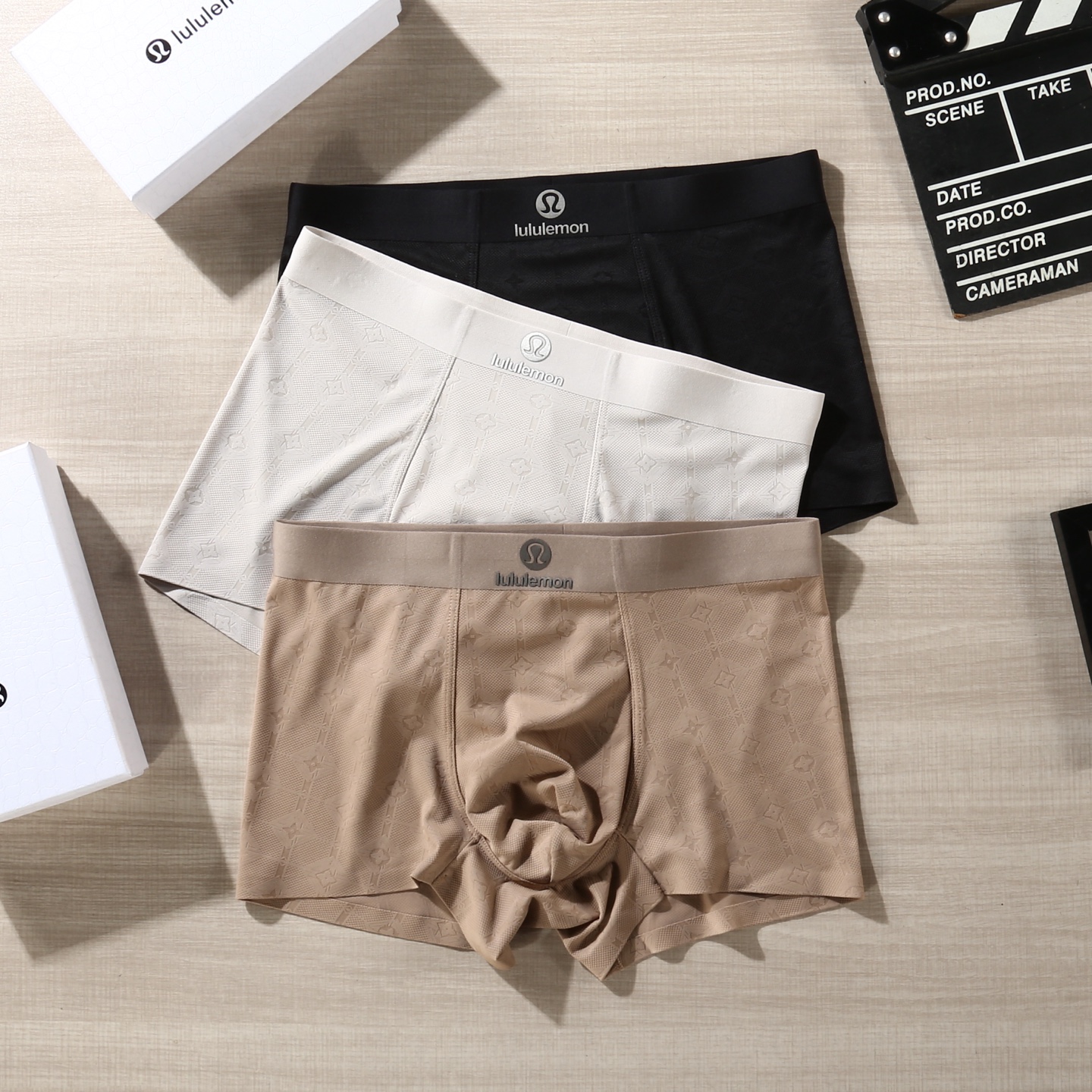 新品！（立体硅胶）lululemon露露！原单品质！潮流奢品 ！轻薄透气设计，精品盒装男士内裤！外贸国外