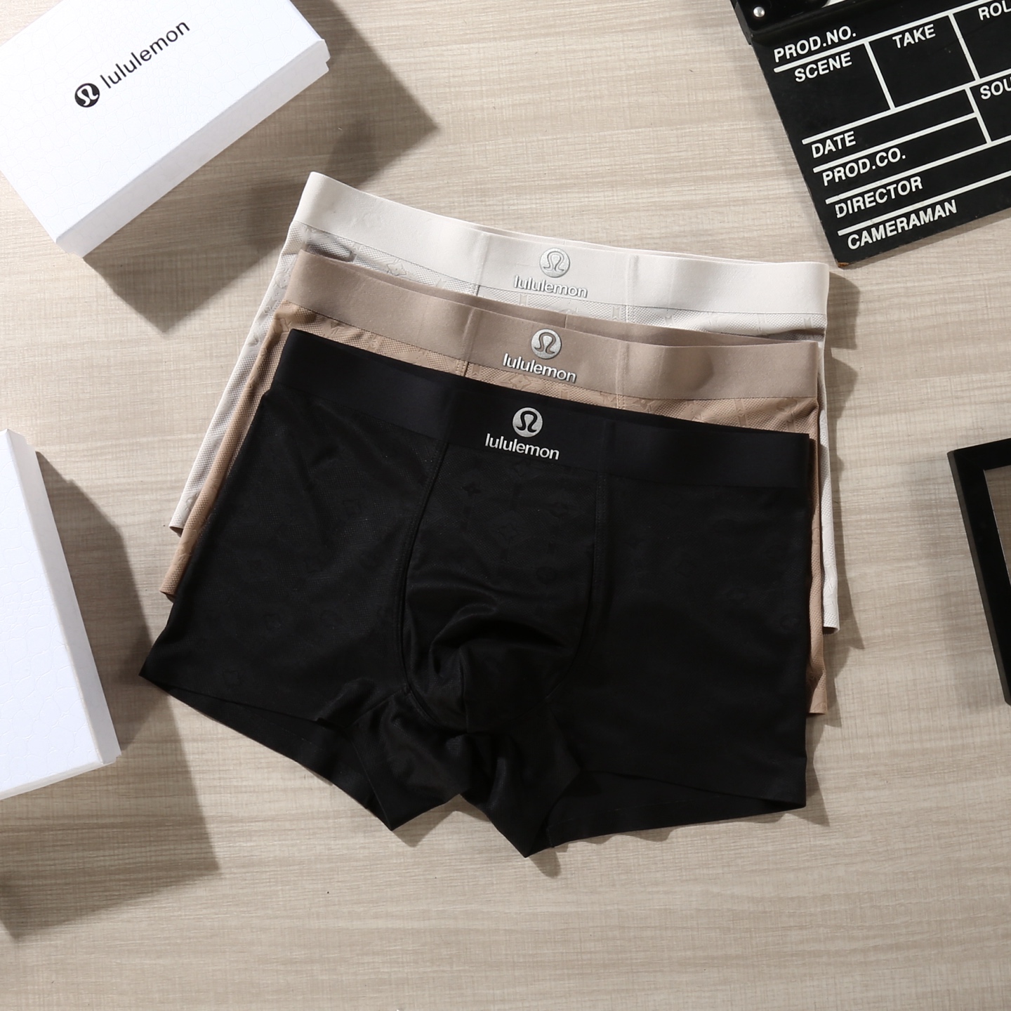 新品！（立体硅胶）lululemon露露！原单品质！潮流奢品 ！轻薄透气设计，精品盒装男士内裤！外贸国外
