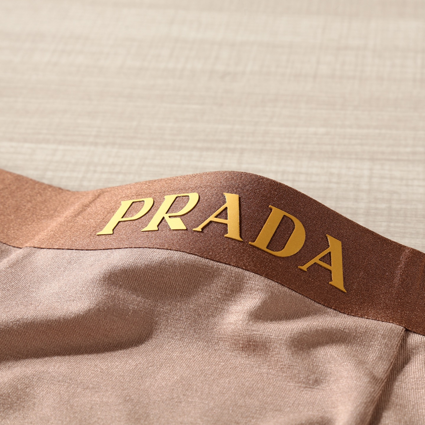 新品！（立体硅胶）PRADA 普拉达！原单品质！潮流奢品 ！轻薄透气设计，精品盒装男士内裤！外贸国外订单