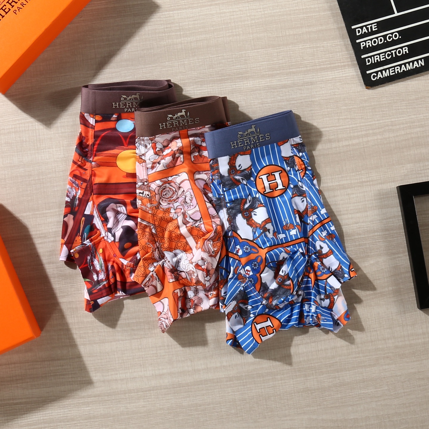 新品！（立体硅胶）Hermes 爱马仕！原单品质！潮流奢品 ！轻薄透气设计，精品盒装男士内裤！外贸国外订