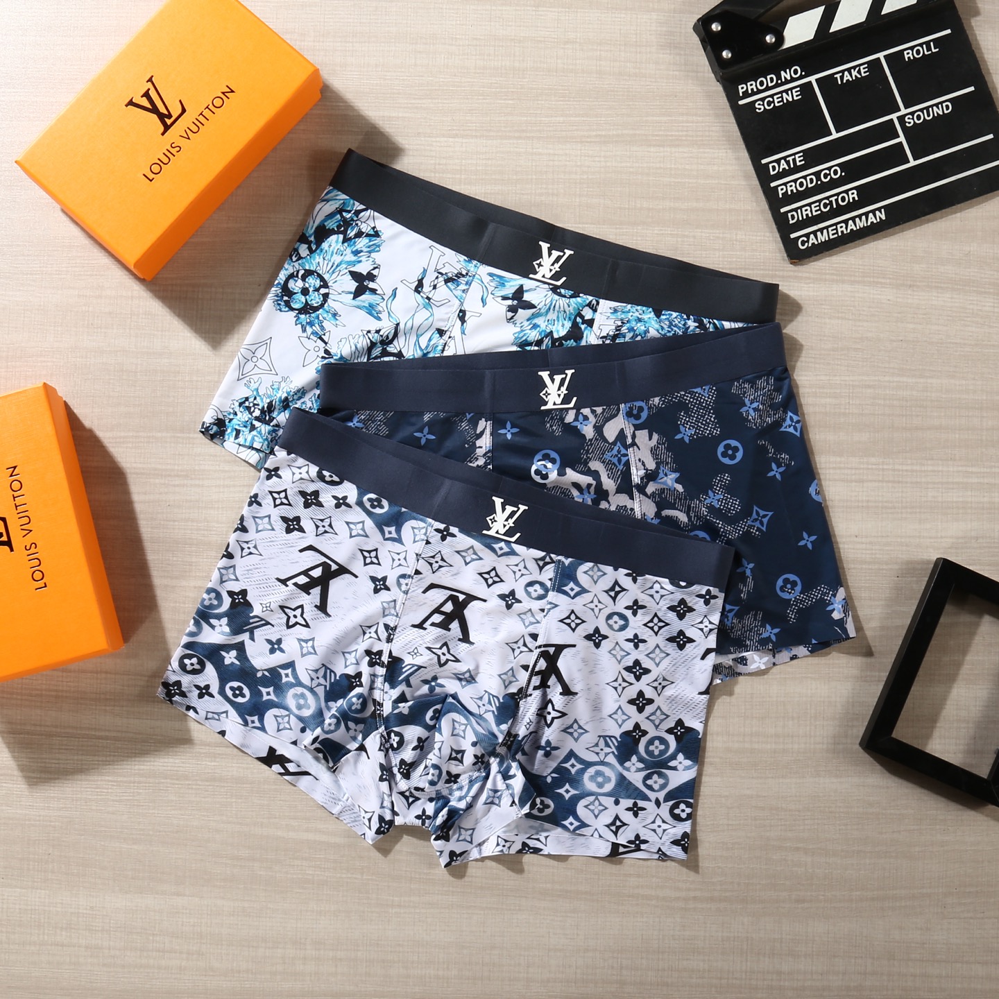 🔥🔥🔥新品！（立体硅胶）LOUIS VUITTON  LV路易威登！原单品质！潮流奢品 ！轻薄透气设计，