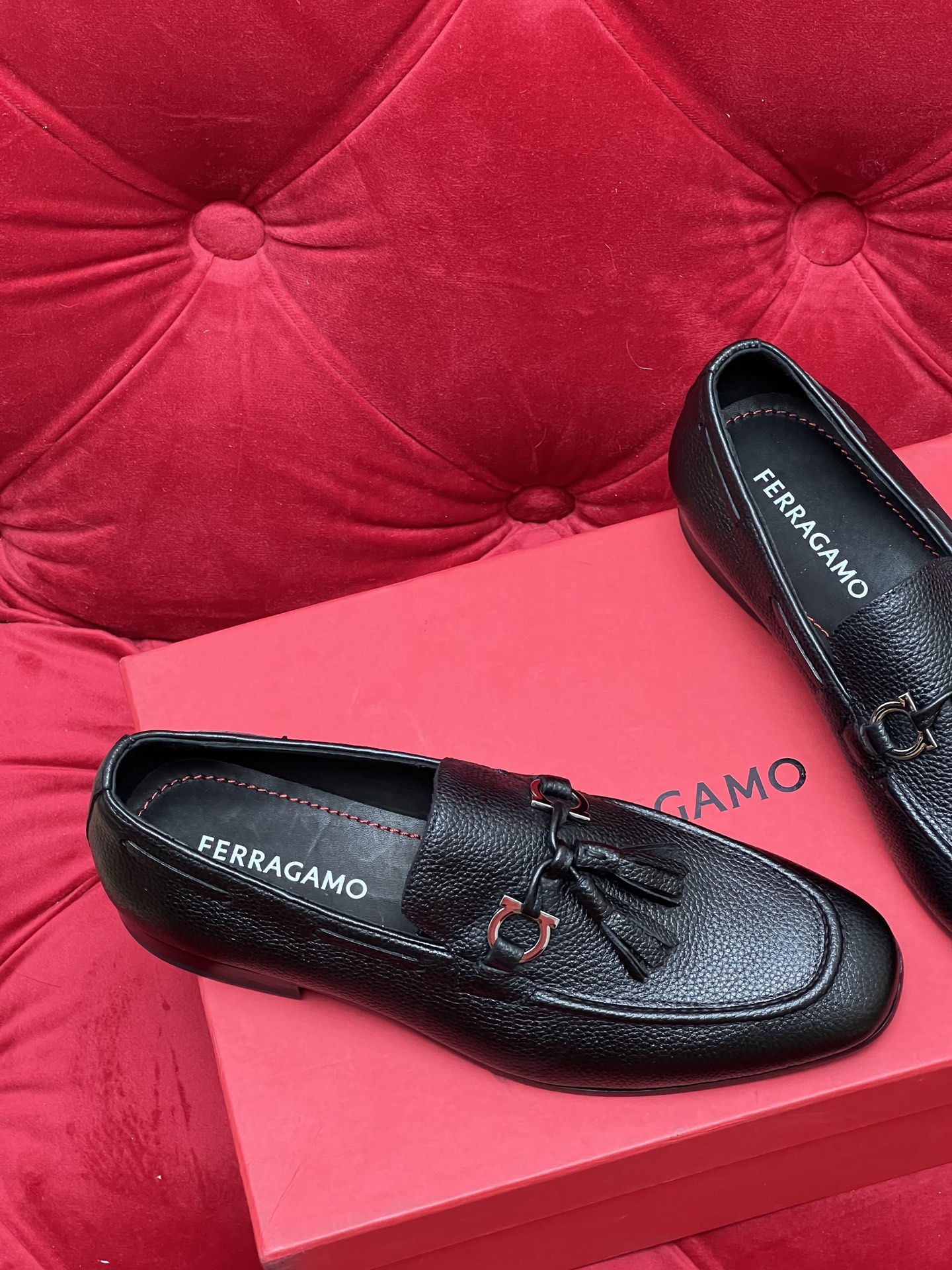 Salvatore Ferragamo Men's Leather Loafers with Tassel Detail - Black 8 i1756110654274 7474 0 6