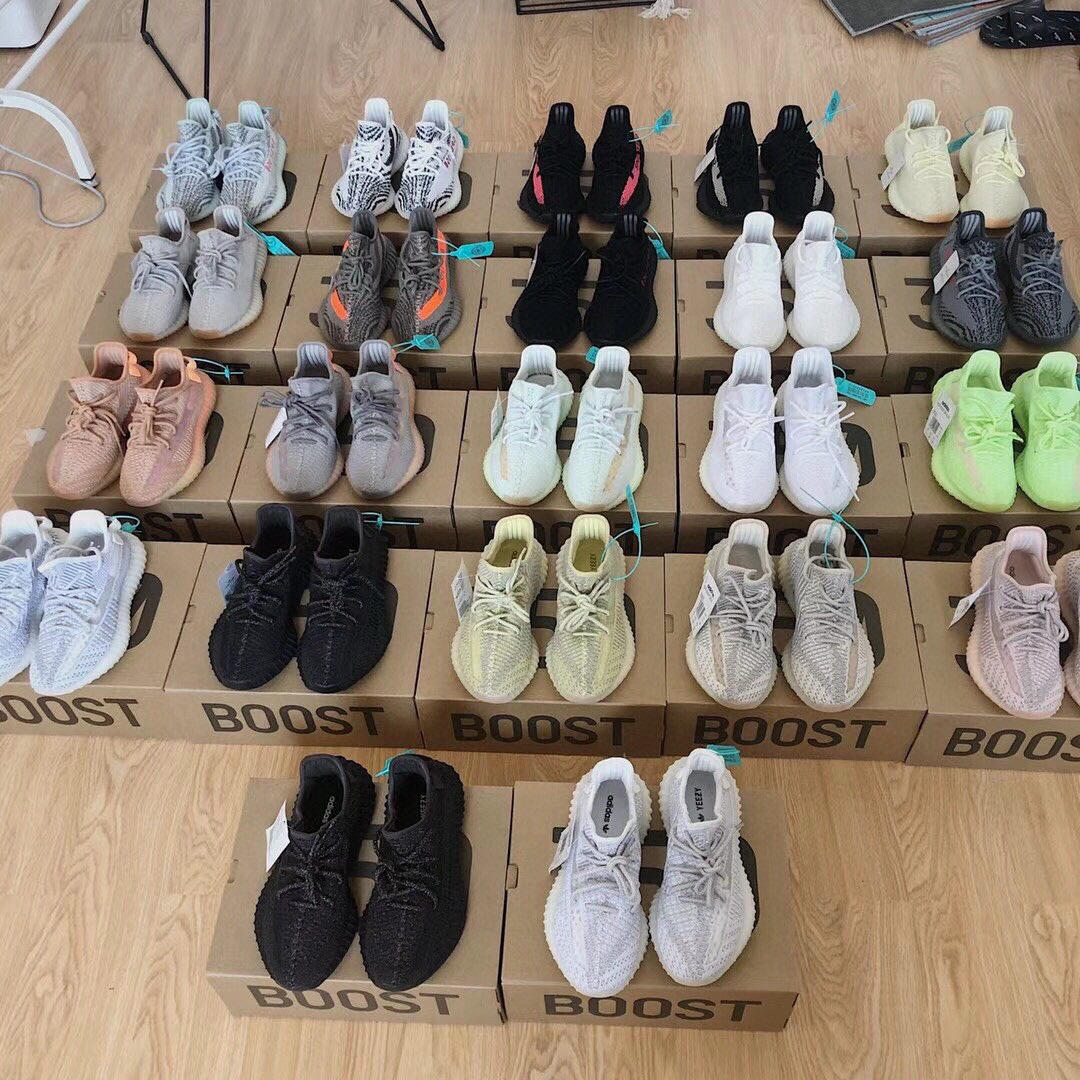 Yeezy Boost 350 V2 Blind Box - Surprise Colorways and Styles! 5 i1744554362902 6195 0 3