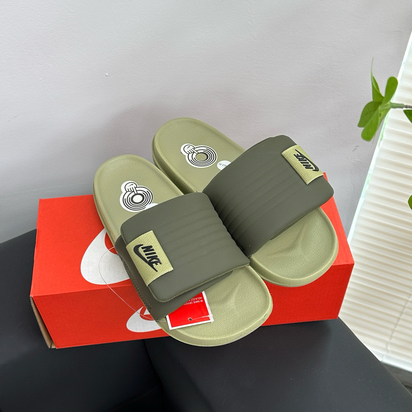 Nike Bread Slippers Adjustable Summer Slides Comfortable Foam Footbed 7 i1747315983606 4175 0 6