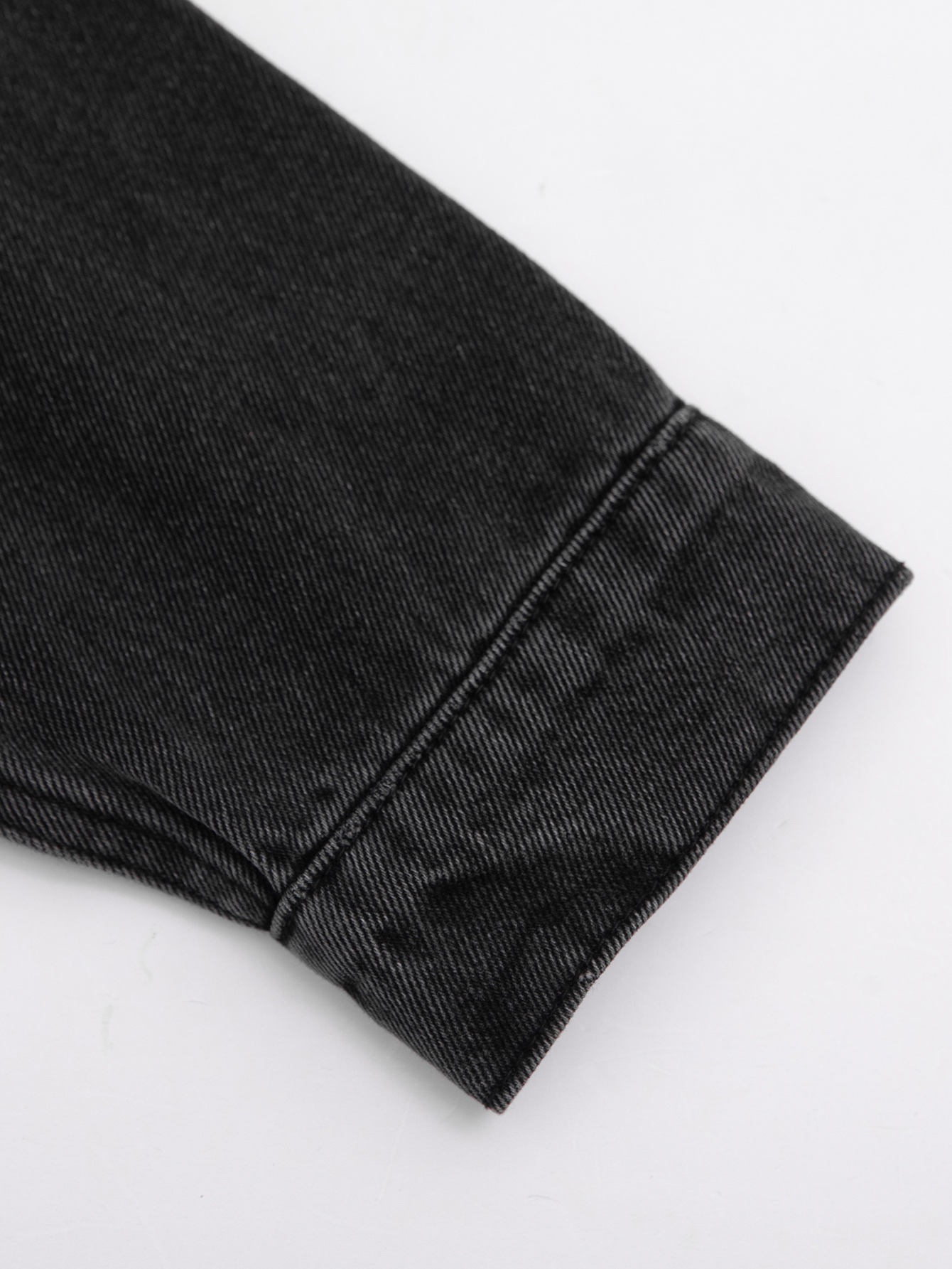 Prada Classic Cowboy Shirts: Italian Cotton, Original Design, High Quality, 656 Yuan - 图片 8