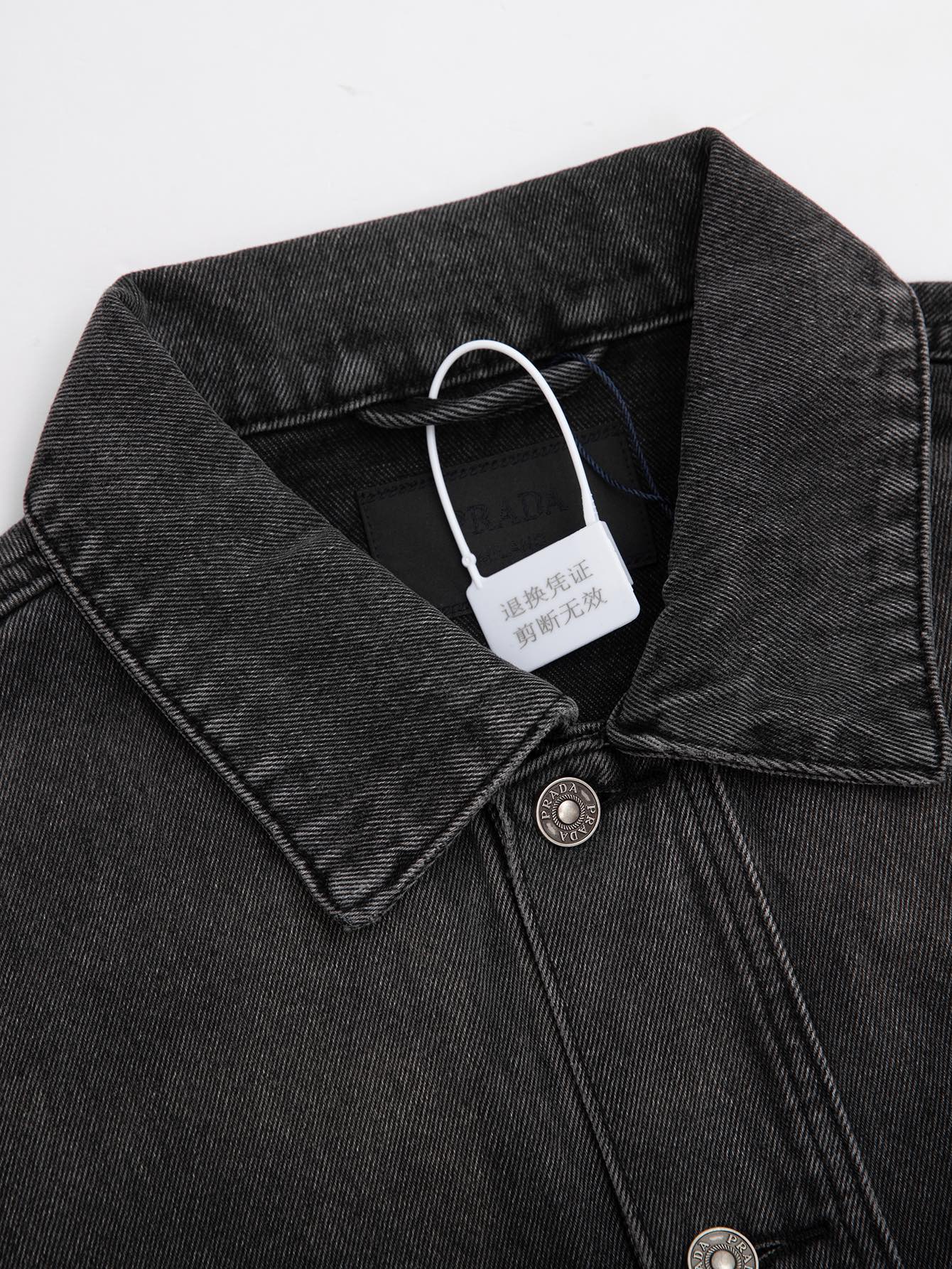 Prada Classic Cowboy Shirts: Italian Cotton, Original Design, High Quality, 656 Yuan - 图片 4