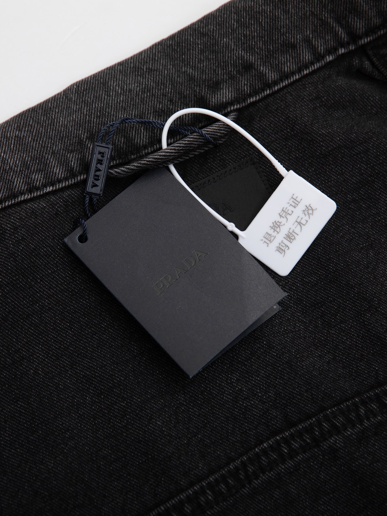 Prada Classic Cowboy Shirts: Italian Cotton, Original Design, High Quality, 656 Yuan - 图片 6