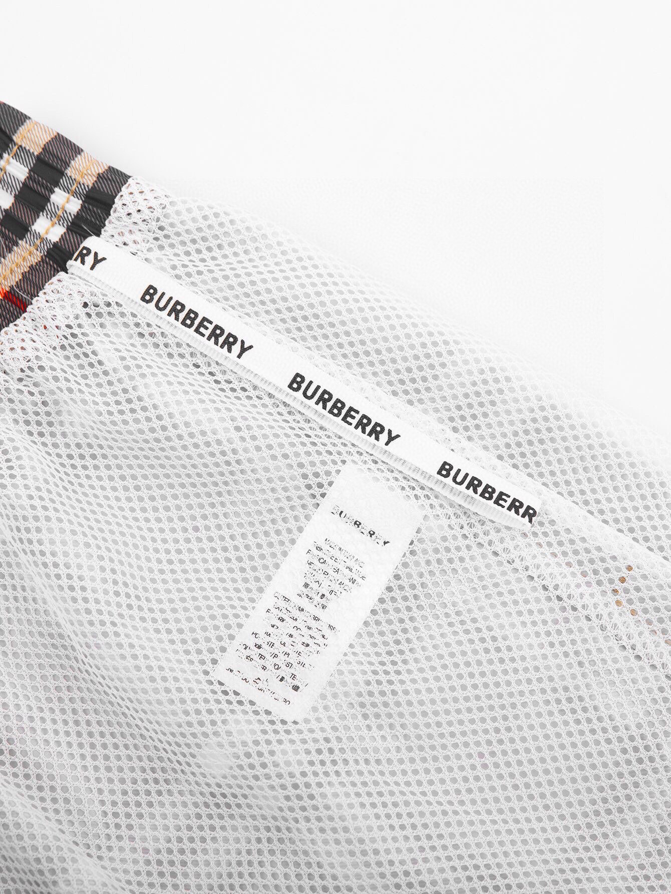 Burberry BUR巴宝莉 款 格纹对位沙滩裤短裤