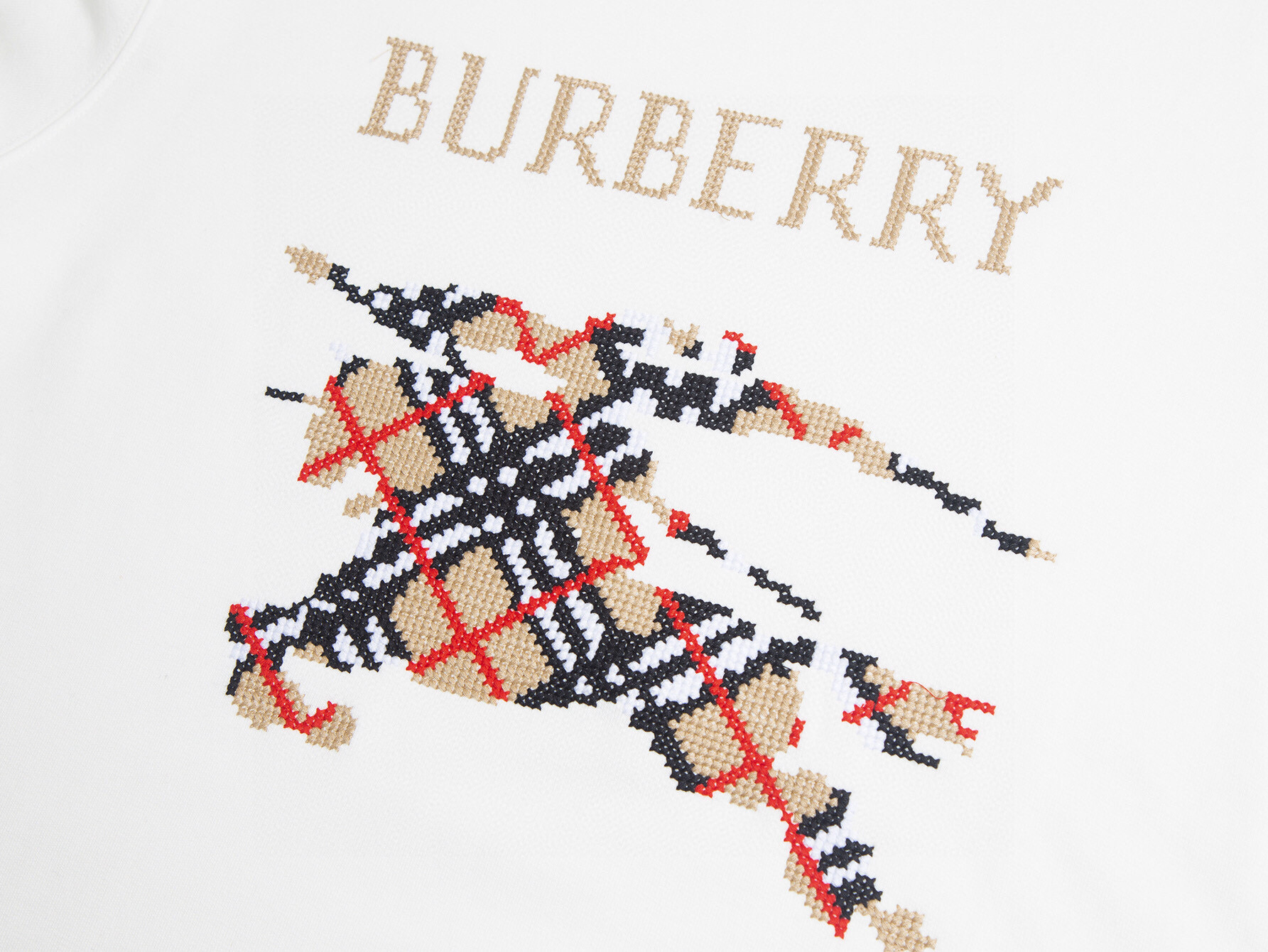 Burberry Bur巴宝莉25 上新 战马刺绣圆领卫衣男女款