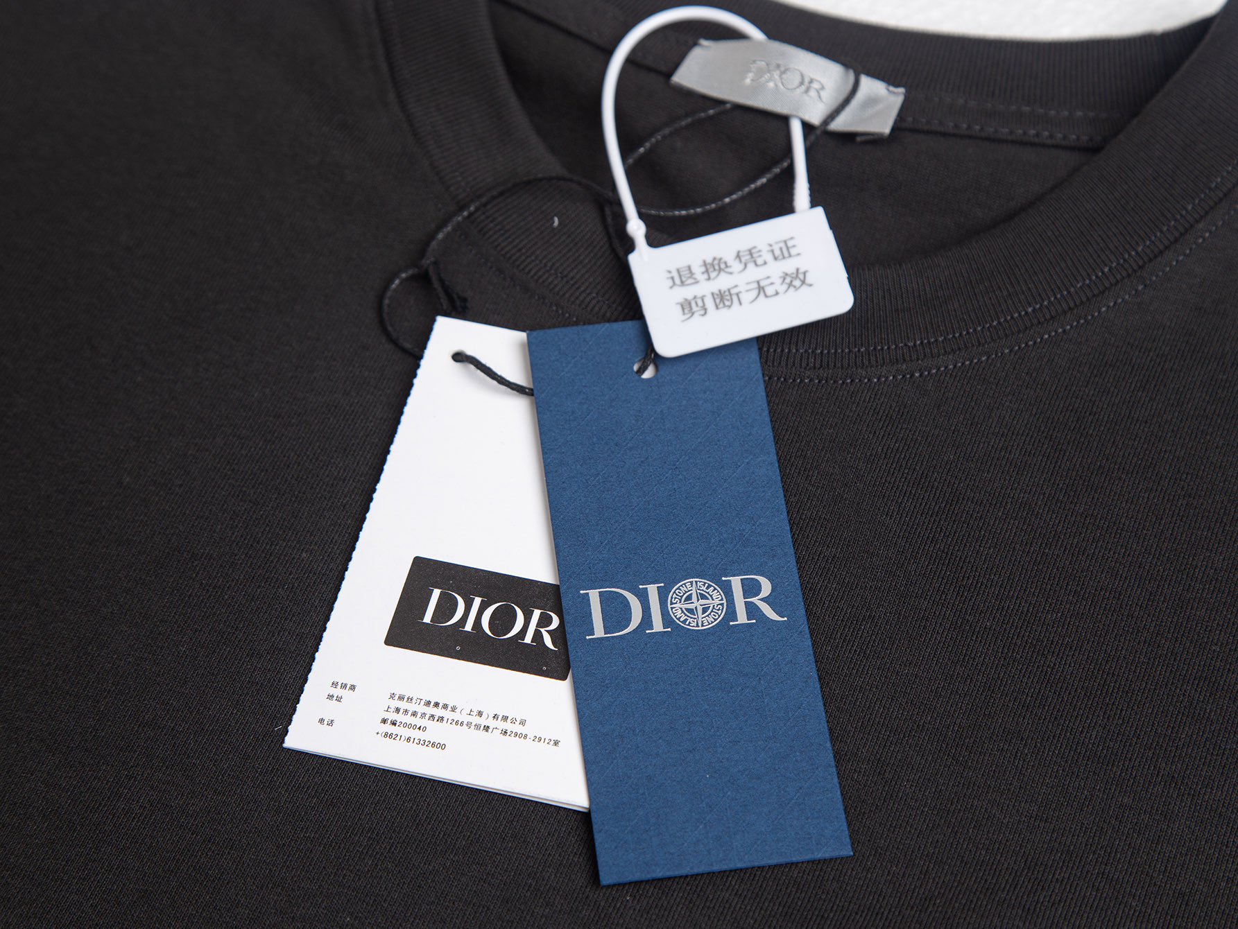 Dior Dior迪奥 上新 马年限定款精密立体刺绣 T桖