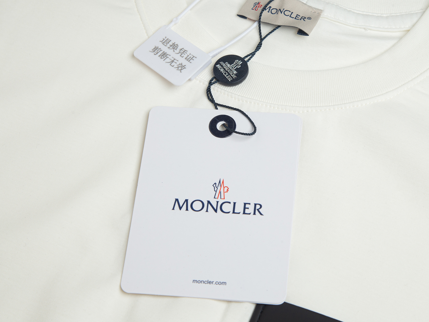 Moncler Moncler蒙口官网 款 真皮口袋logo标宽松 短袖T桖