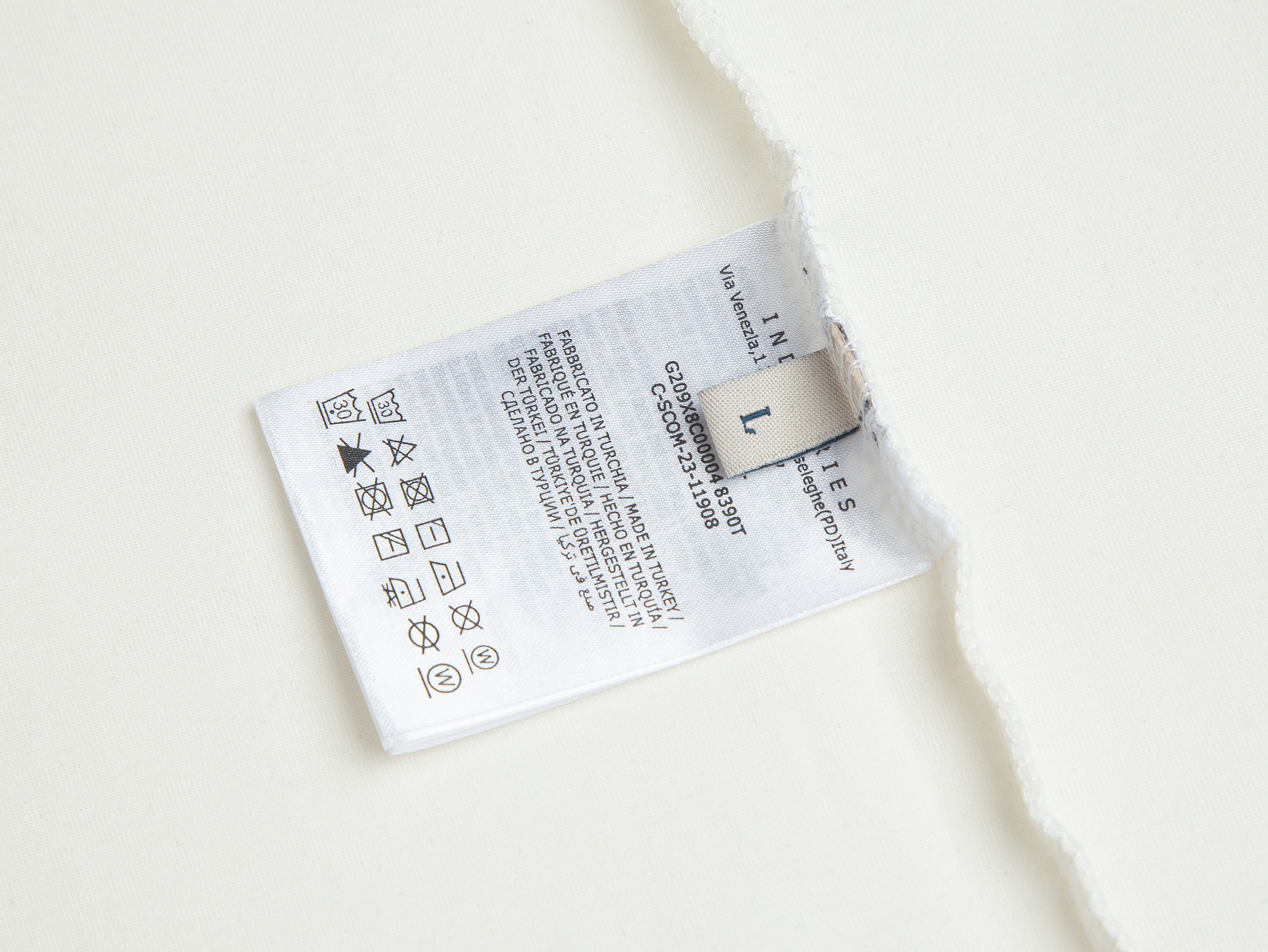 Moncler Moncler蒙口官网 款 真皮口袋logo标宽松 短袖T桖