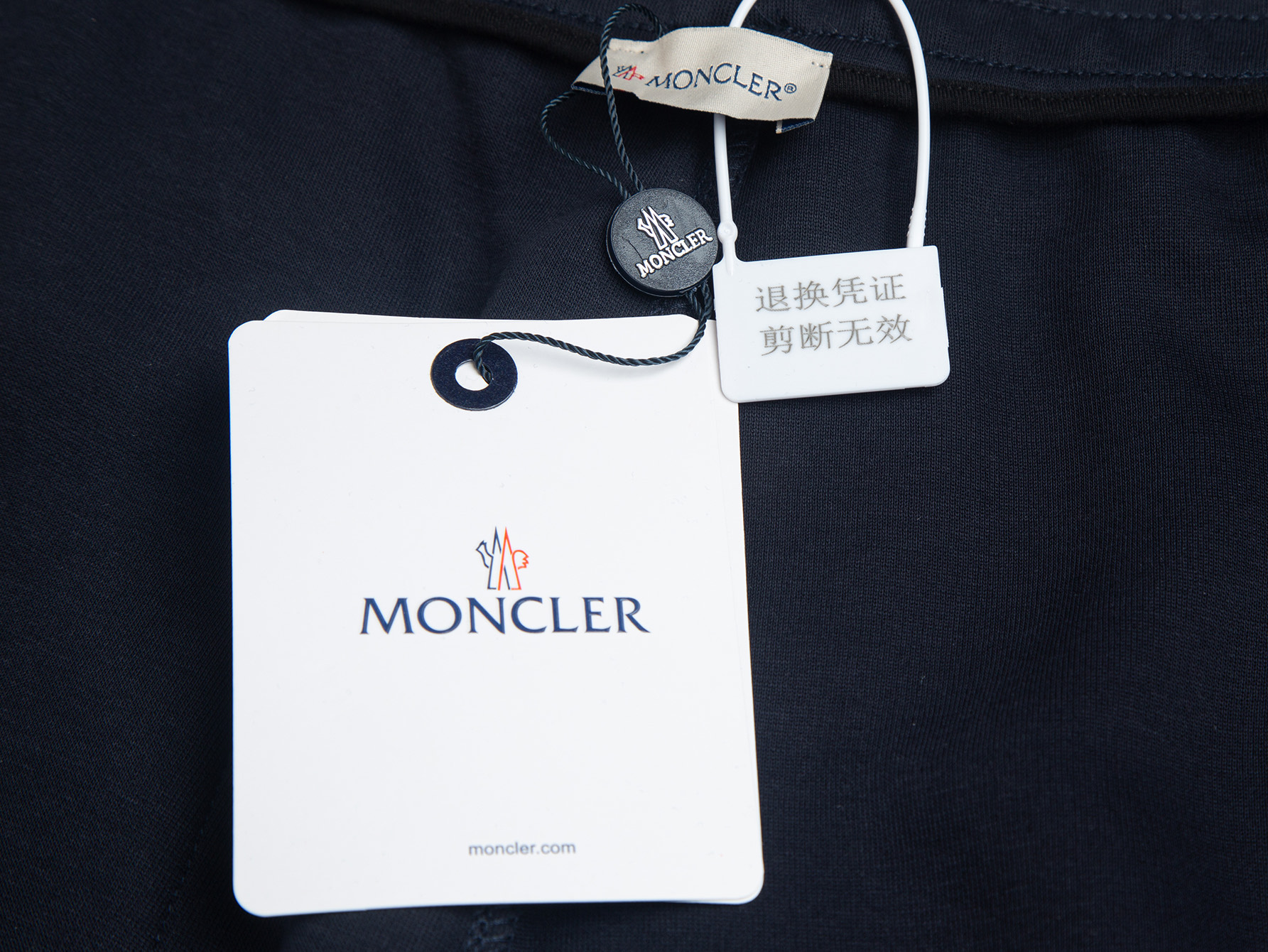 Moncler Moncler蒙口官网 款 标识Logo宽松短裤