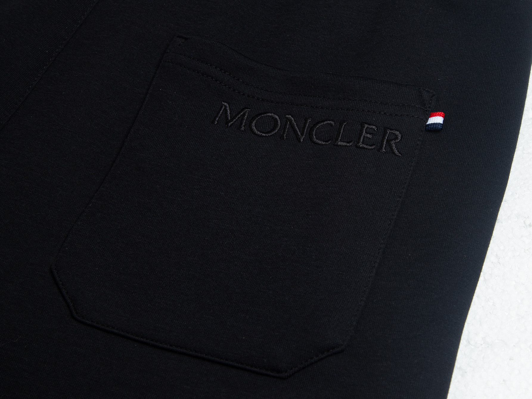 Moncler Moncler蒙口官网 款 标识Logo宽松短裤