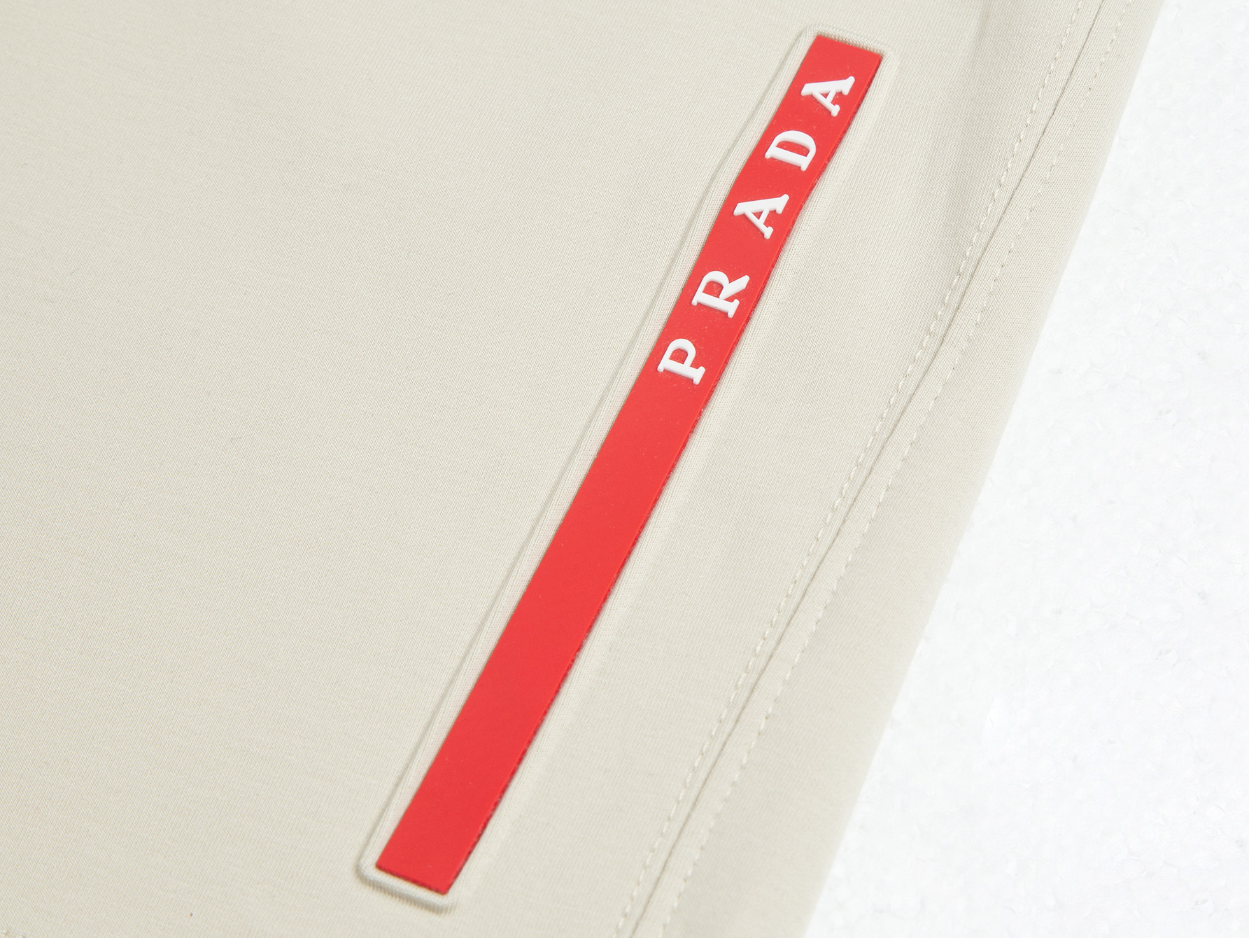 Prada Prada普拉达 官网 款 标识Logo宽松短裤