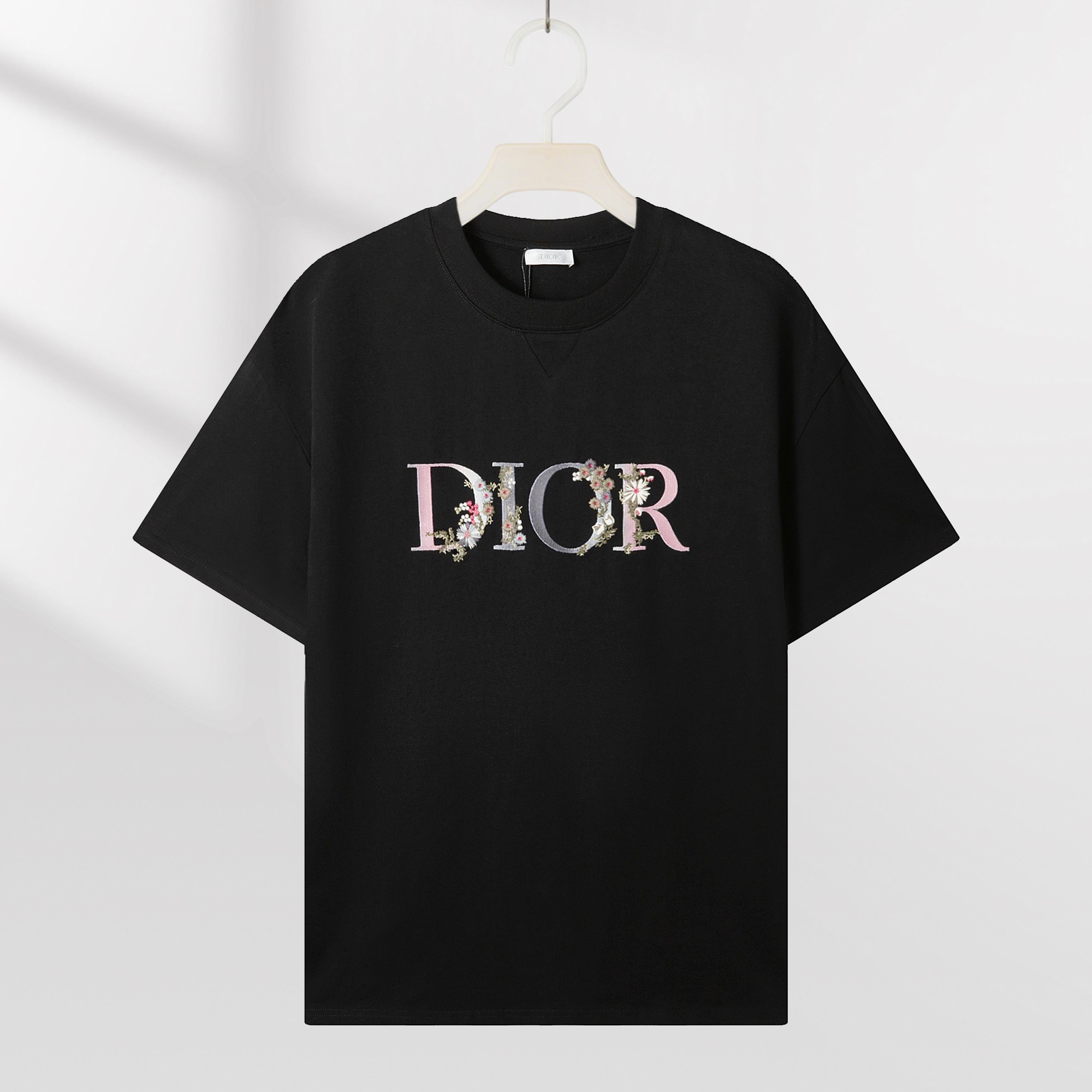 P85 Dior Camiseta de manga corta con logo bordado con la letra DIOR, tejido 100% puro algodón de doble hilo, completa c…