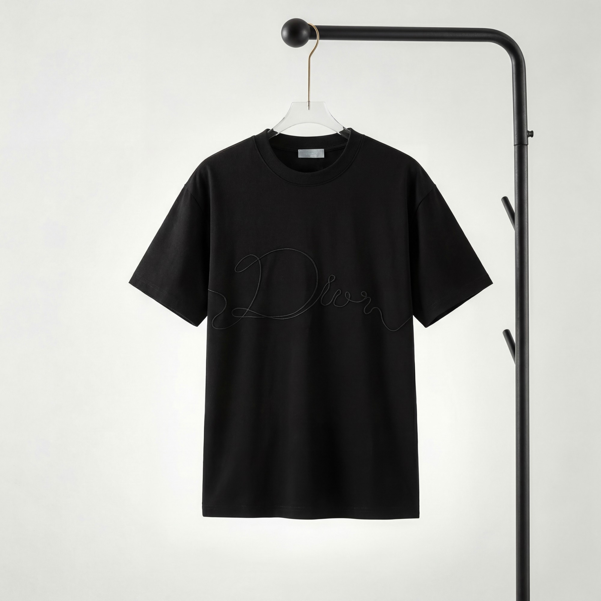 P85 Dior Camiseta de manga corta con logo bordado con la letra DIOR, tejido 100% puro algodón de doble hilo, completa c…