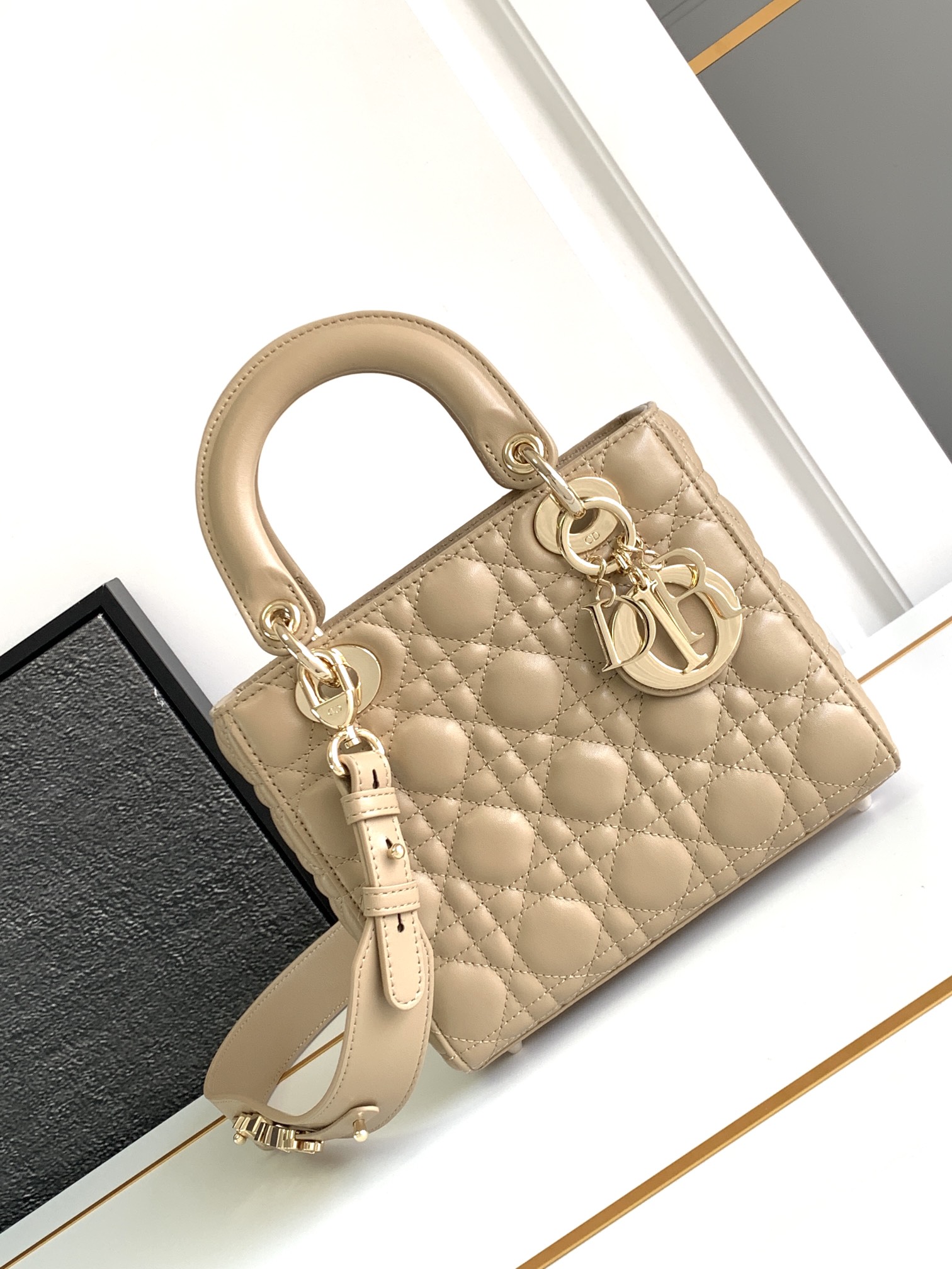 Lady Dior Bag Lambskin Cannage Handbag Crossbody Detachable Strap