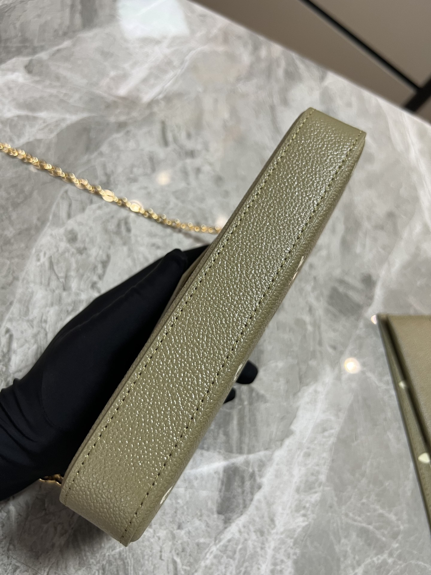 Louis Vuitton Haute Couture Classic Luxury Handbag Shoulder Crossbody 4