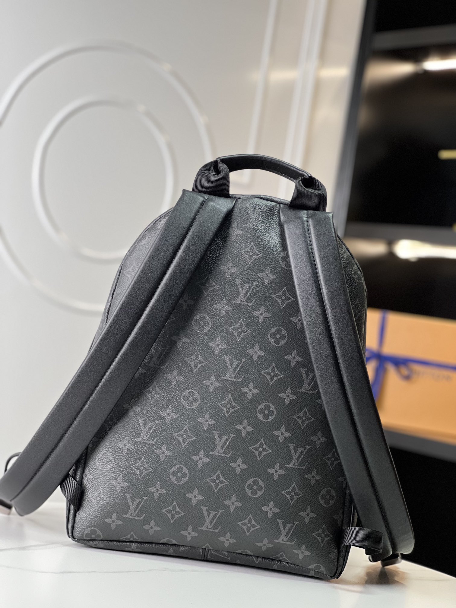 路易威登 Louis Vuitton 高定典藏名品高定成衣时装外套连衣裙衬衫T恤 #D0B09B56 3