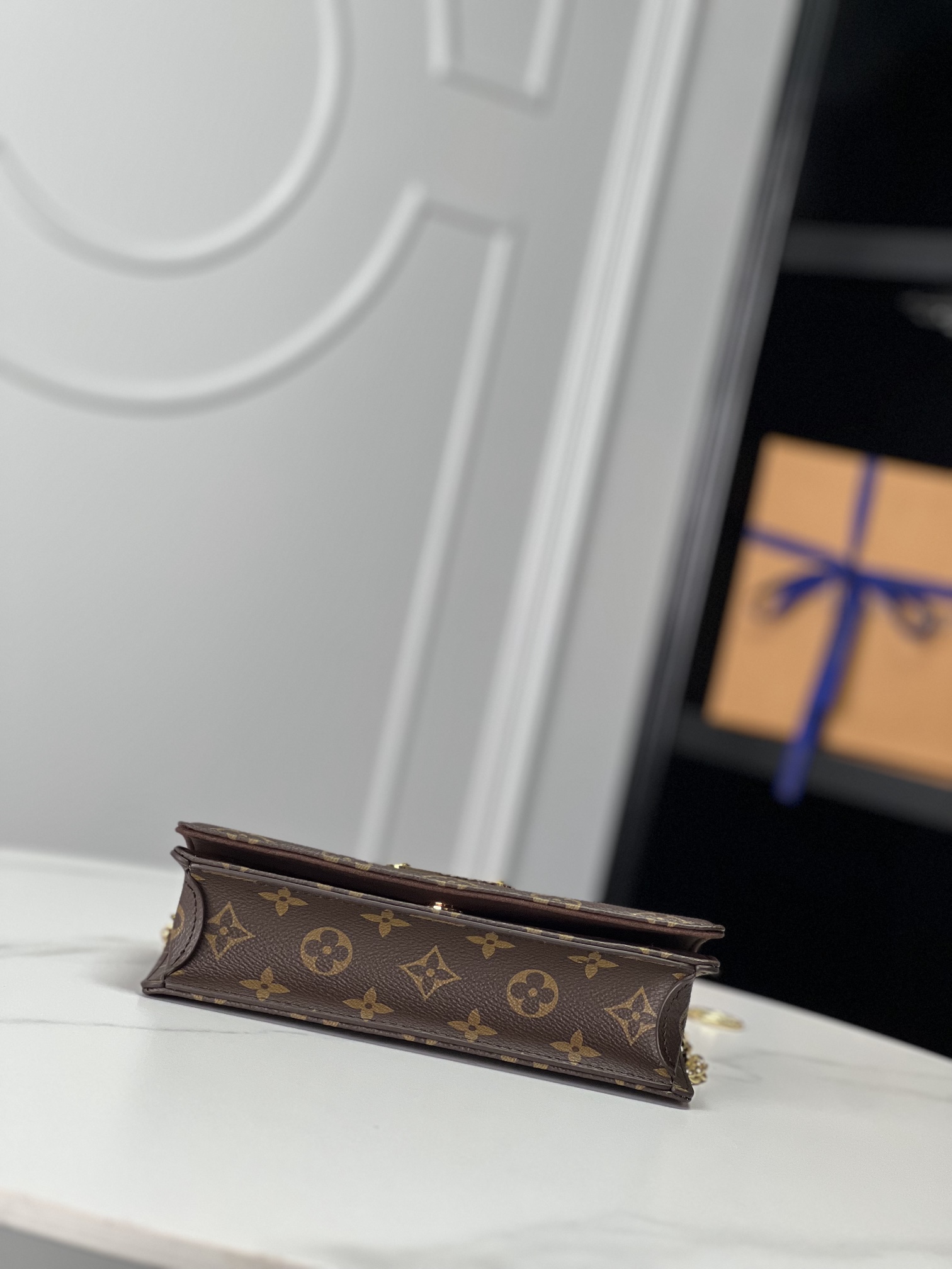 路易威登 Louis Vuitton 高定典藏经典高奢皮具手袋托特包斜挎包女包 #2C00910B 4