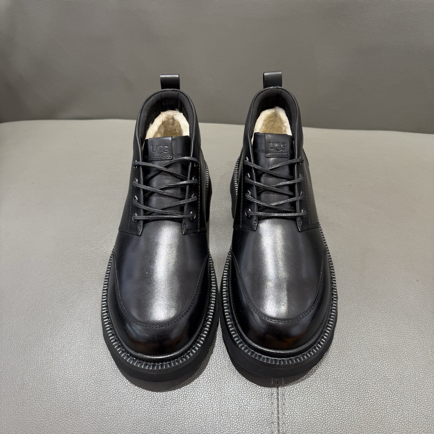 NO:621488,[UGG] Warm, versatile lace-up snow boots, men's 39-44 (38.45 fixed price),,boots19860909【UGG】保暖 百搭系带雪地靴 男款 39-44(38.45定）,,boots,Men's shoes