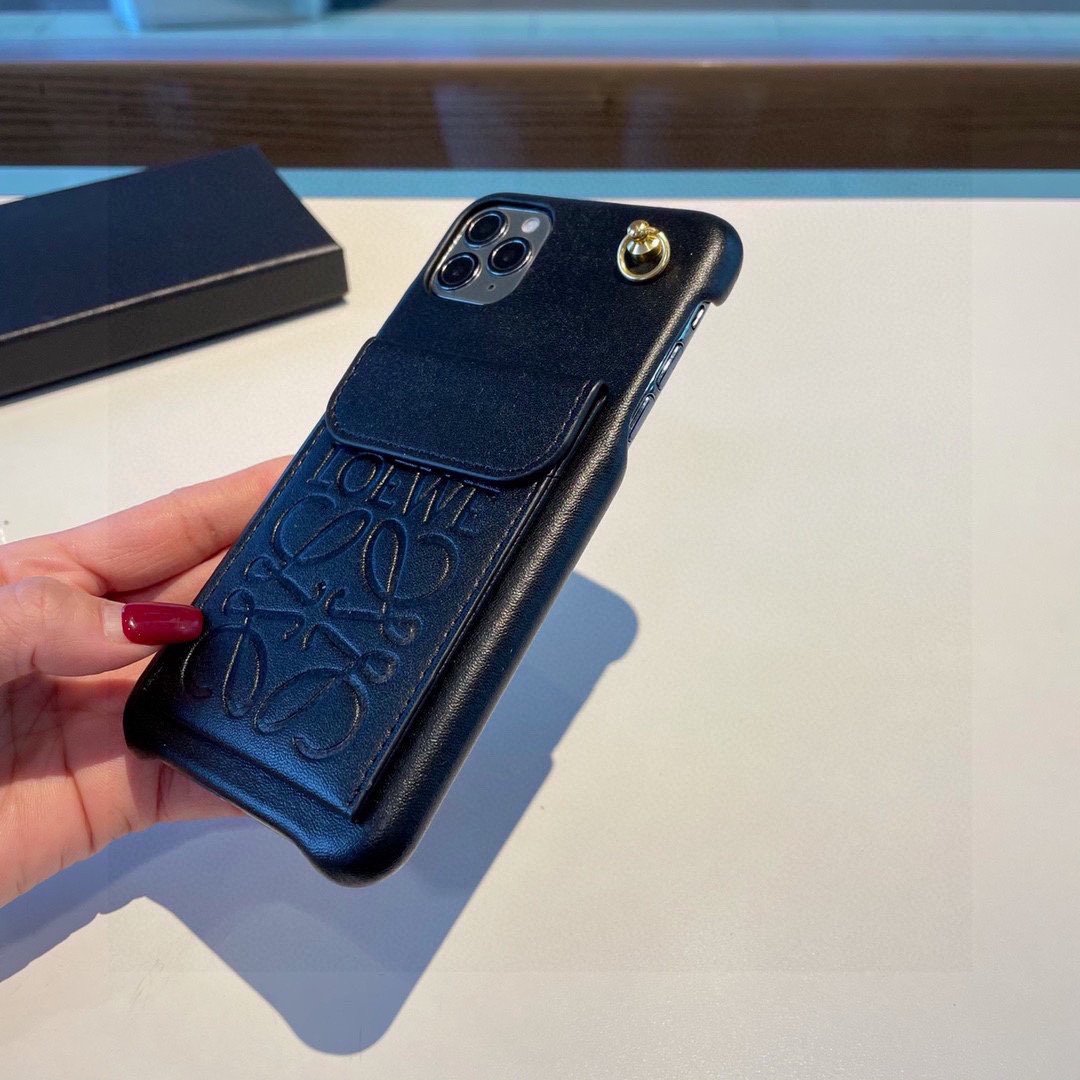 Loewe罗意威新款卡包手机壳插卡配斜挎挂绳高端品质！iPhone15已出型号为了不出现报错型号请打开本